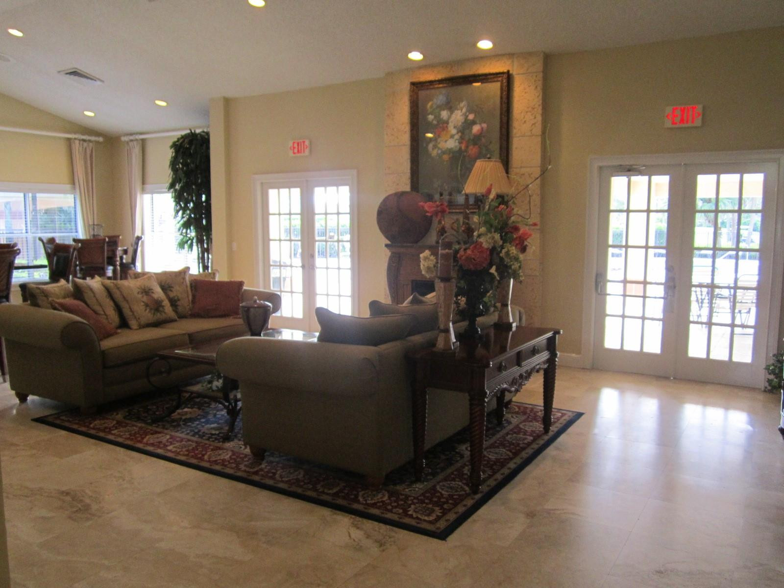 CORAL KEY CONDO - Residential Lease