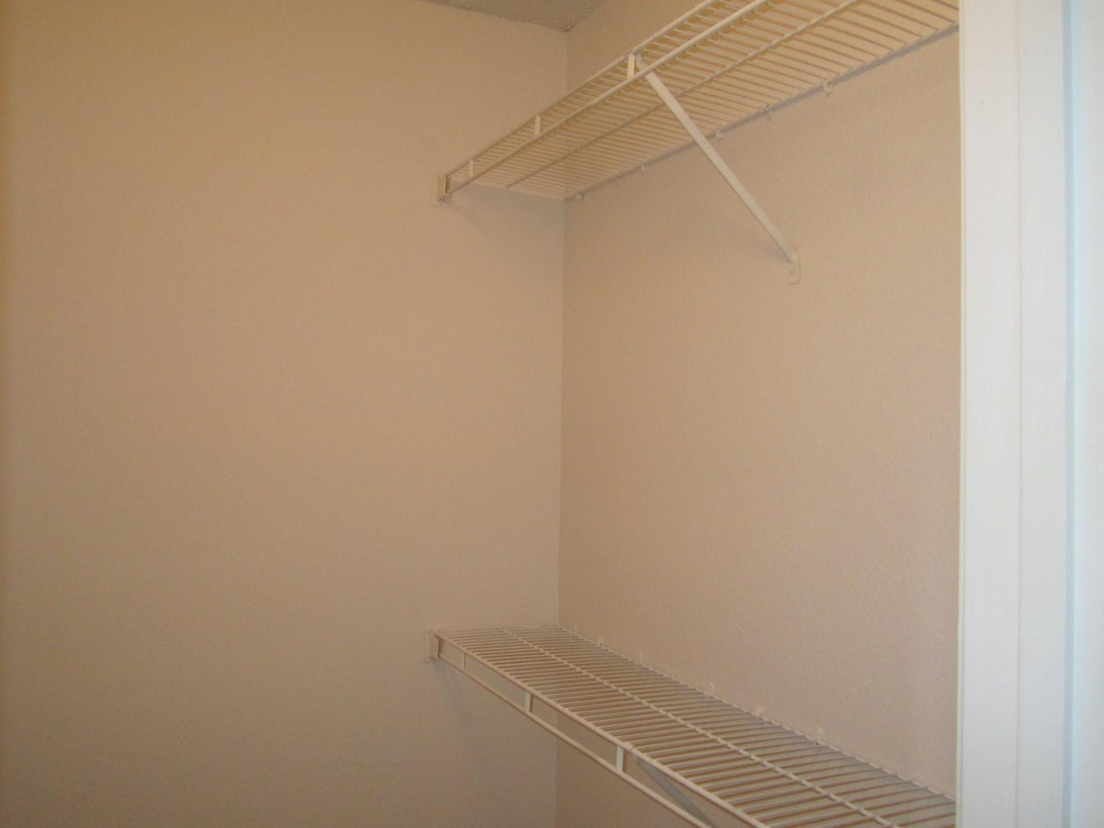 CORAL KEY CONDO - Residential Lease
