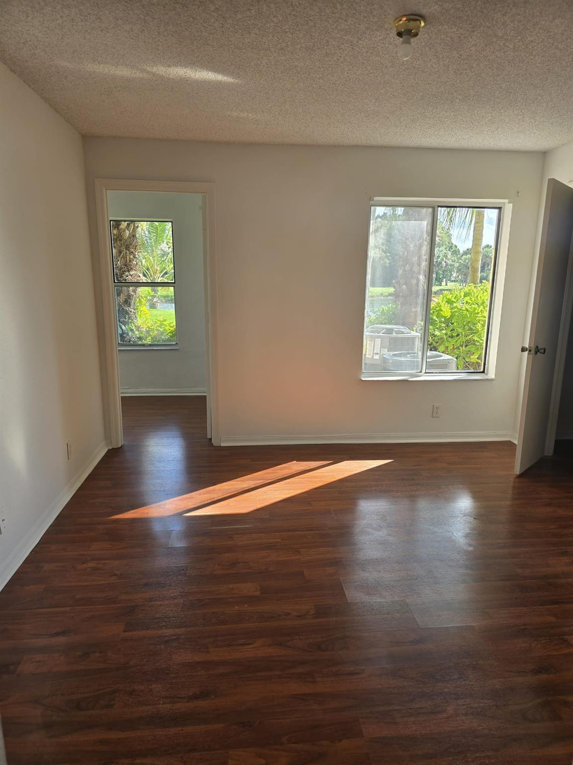 CORAL KEY CONDO - Residential Lease