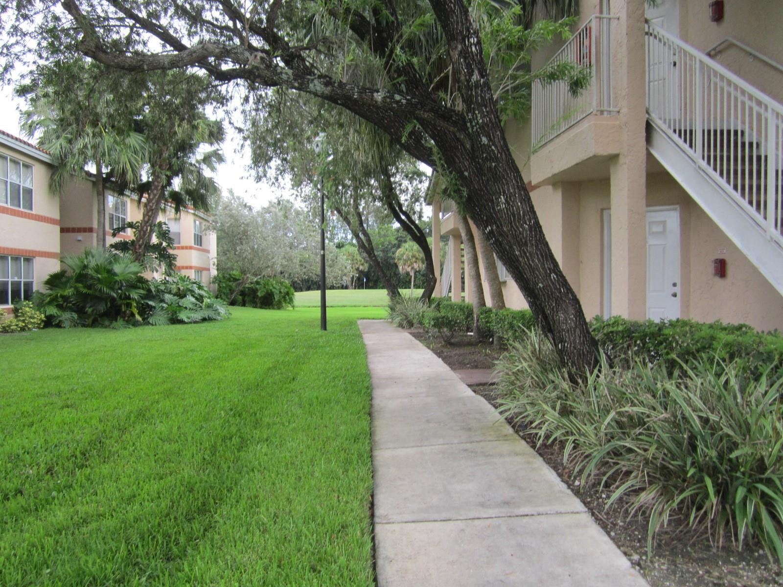 CORAL KEY CONDO - Residential Lease