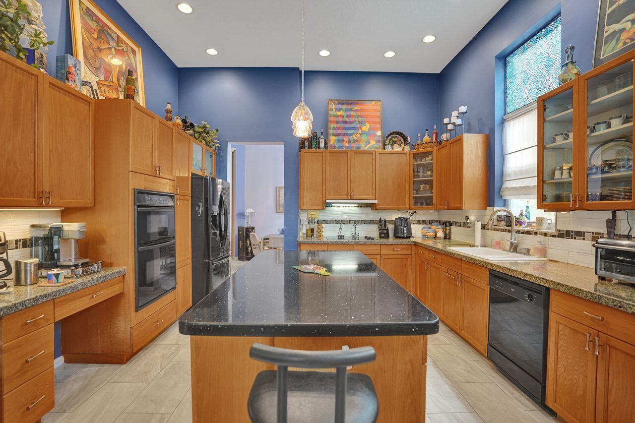 MADISON GREEN 1 - Residential
