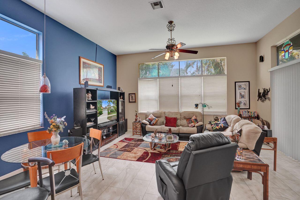 MADISON GREEN 1 - Residential
