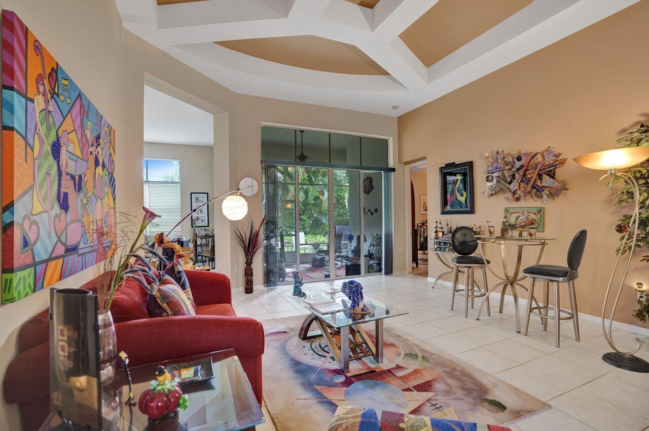MADISON GREEN 1 - Residential