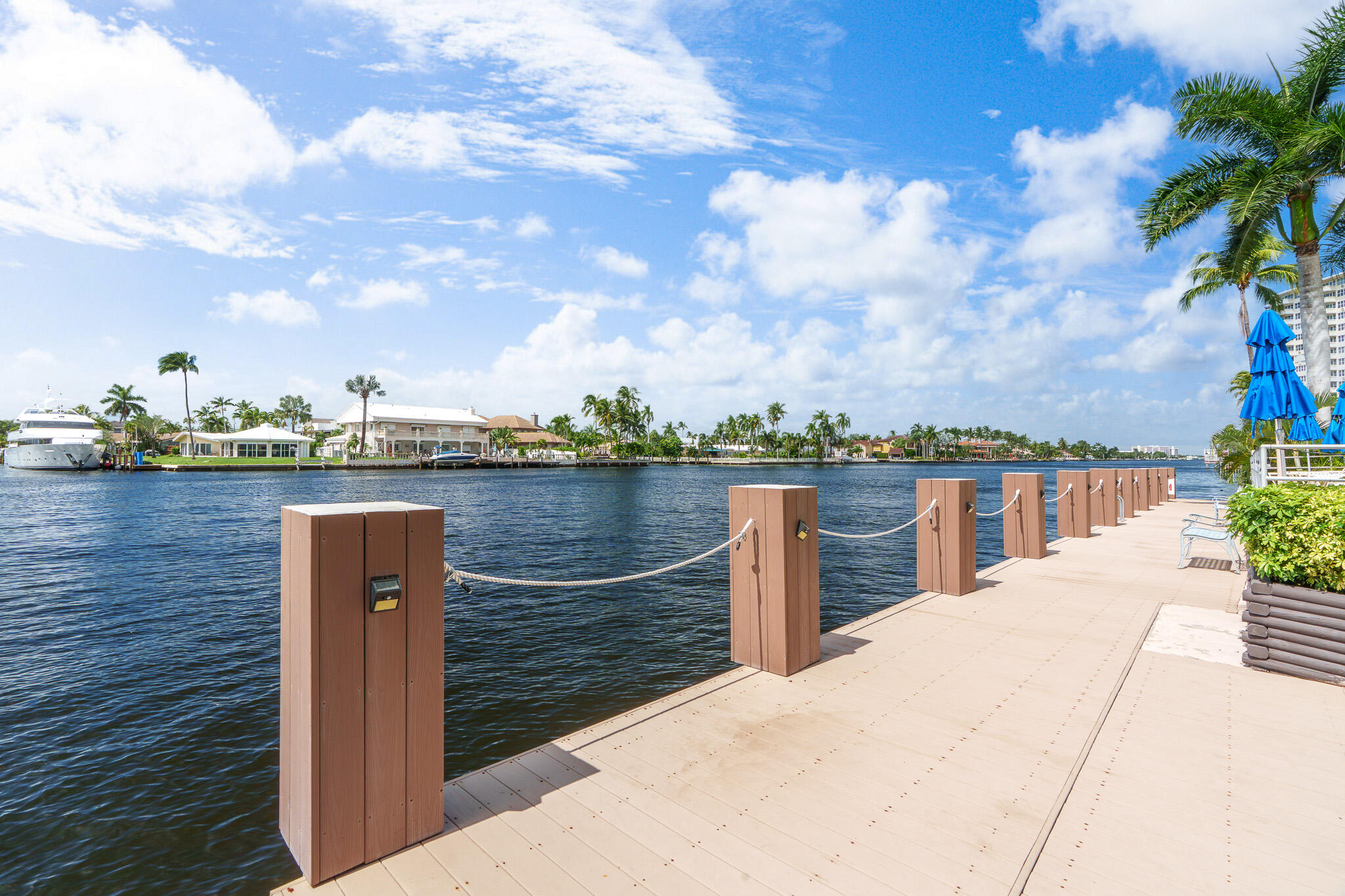 CORAL RIDGE TOWERS CO-OP - Residential