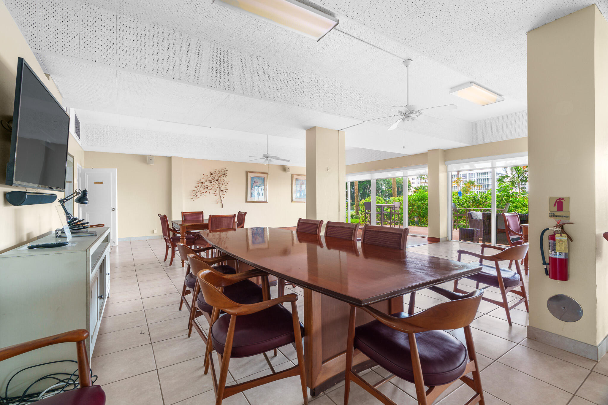 CORAL RIDGE TOWERS CO-OP - Residential