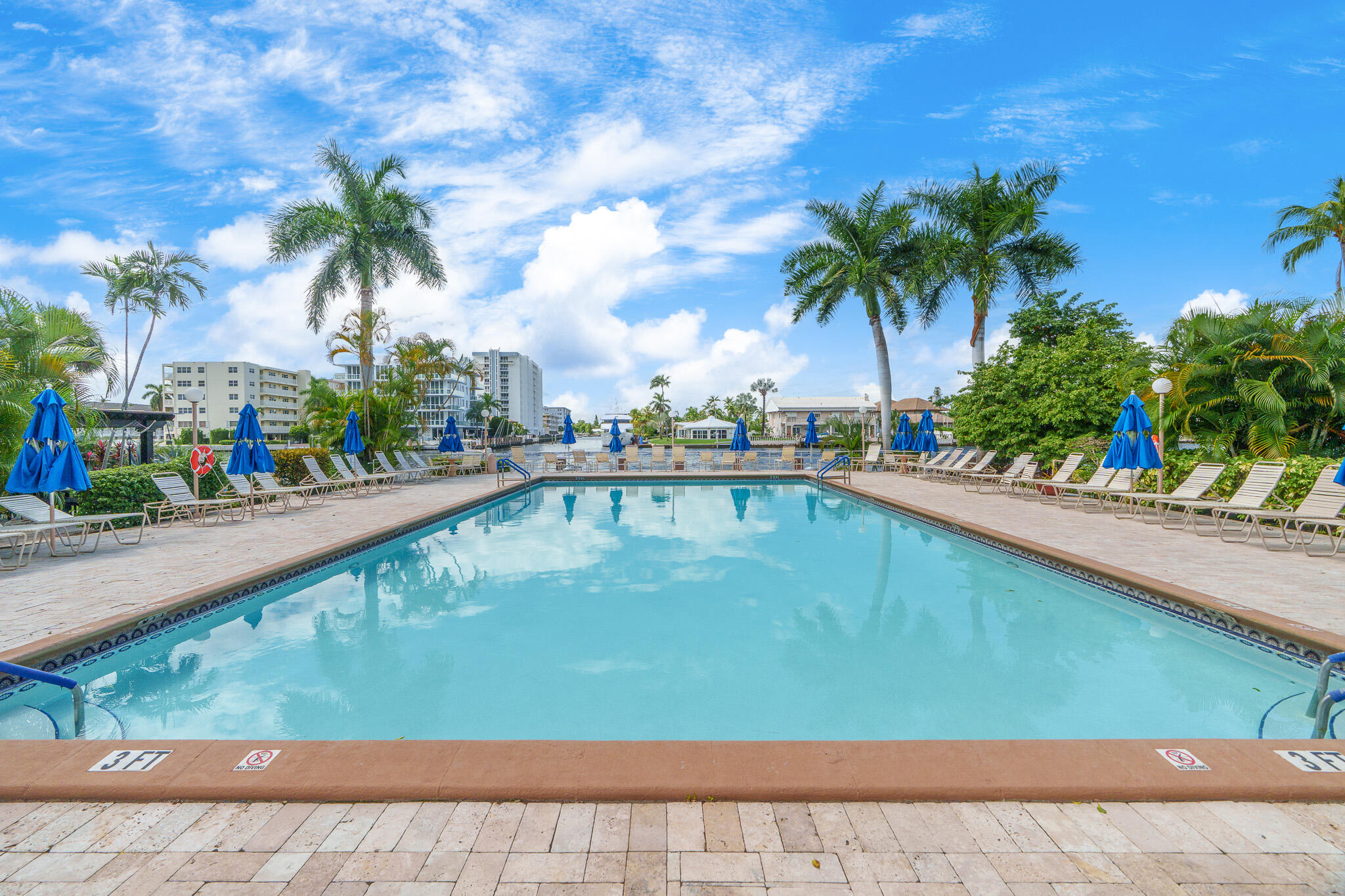 CORAL RIDGE TOWERS CO-OP - Residential