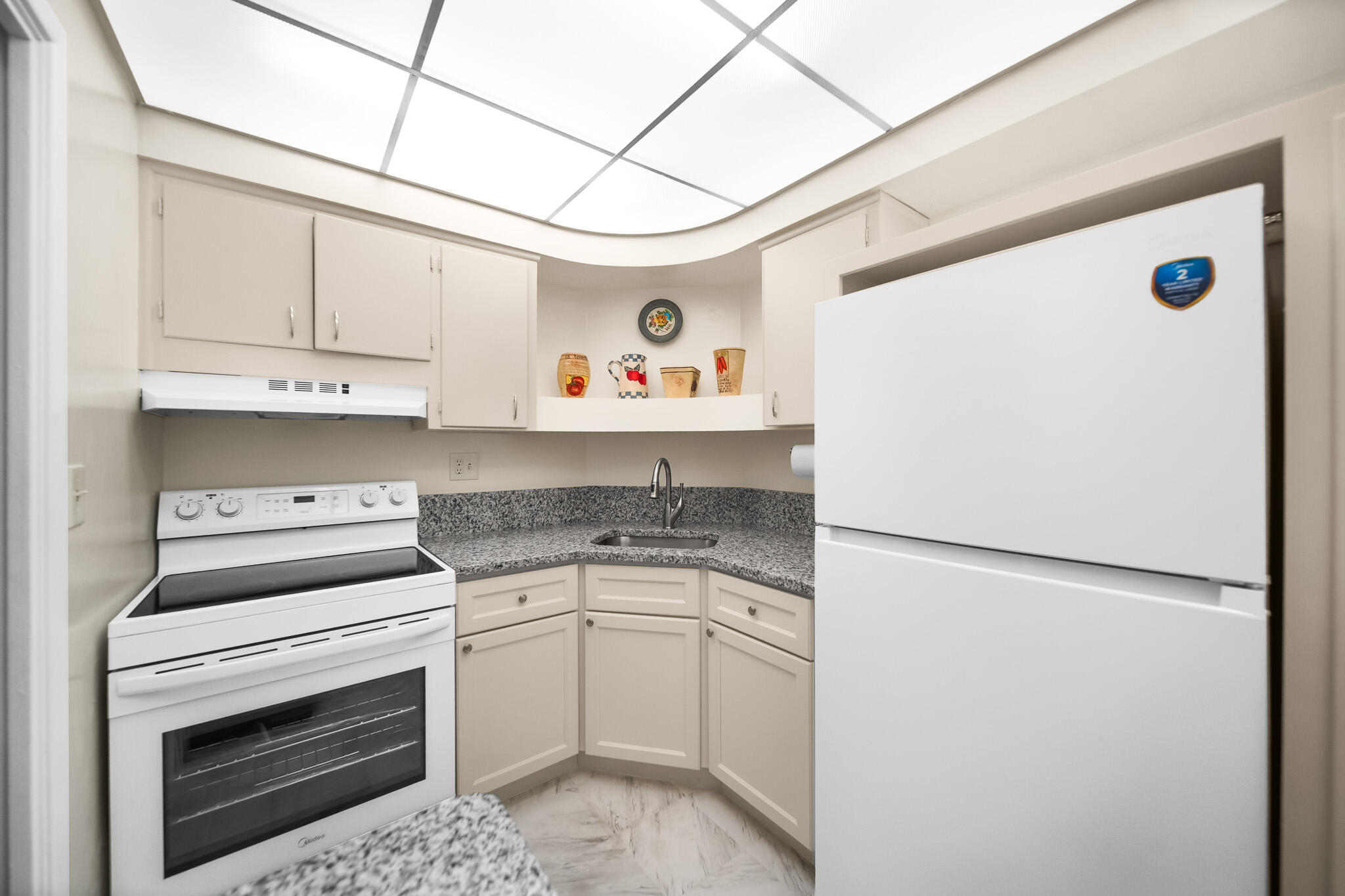 CORAL RIDGE TOWERS CO-OP - Residential