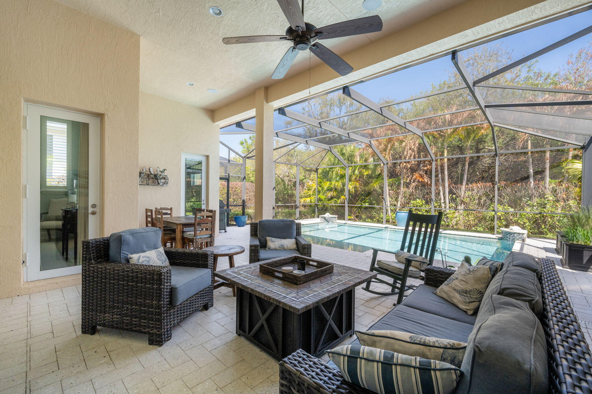 RIVERWIND PHASE THREE - Residential