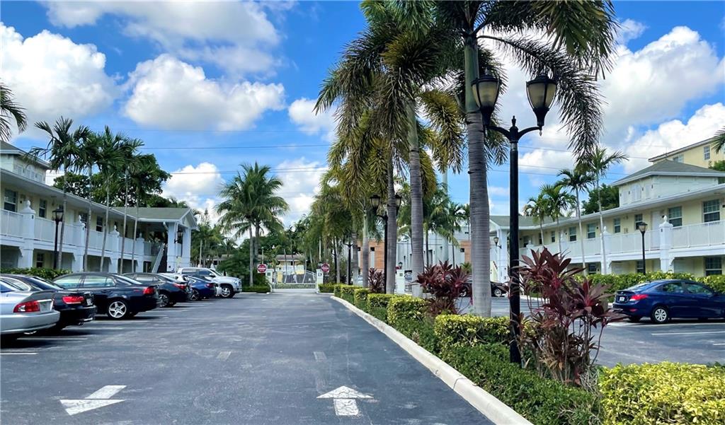 THE GROVE - Residential
