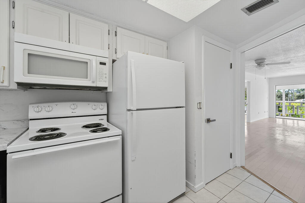 BLAIR HOUSE CONDO A - Residential