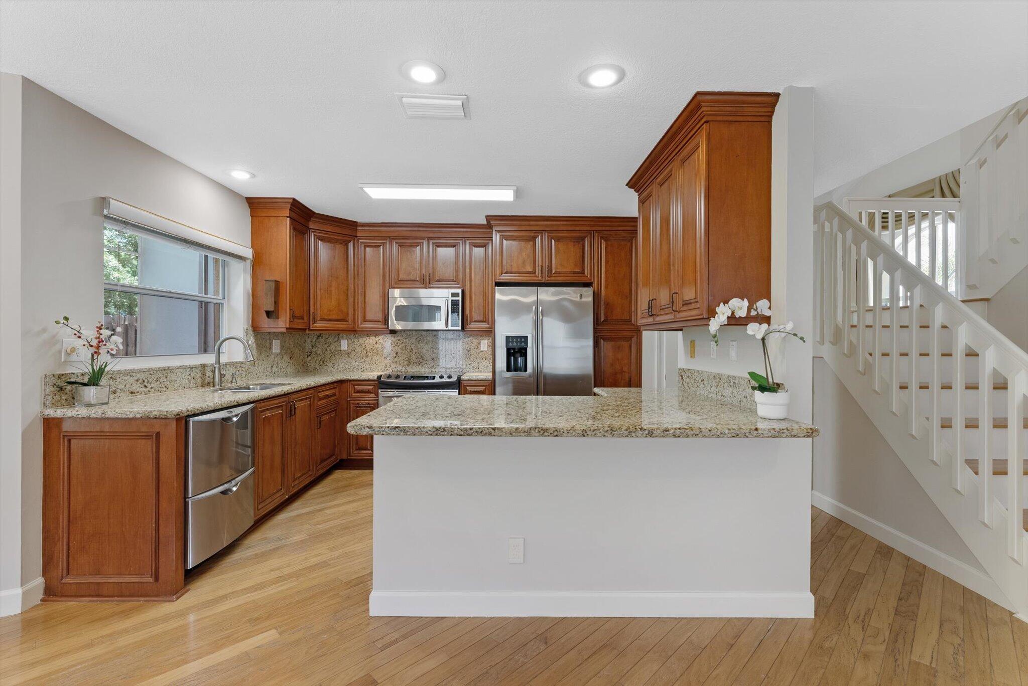 LAKES AT BOCA RATON PAR E - Residential