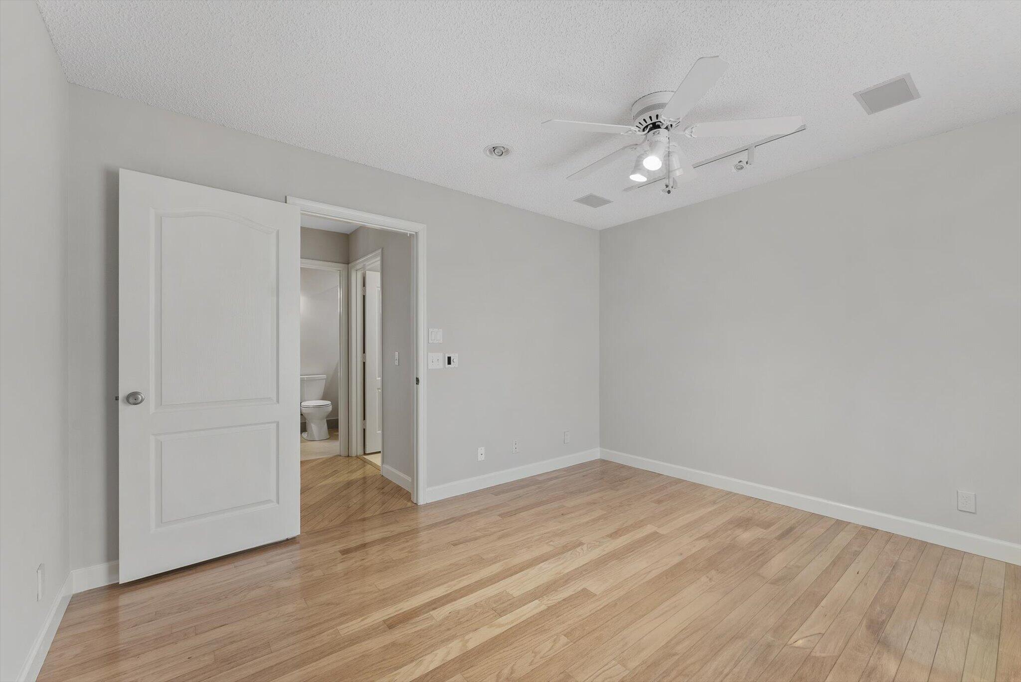LAKES AT BOCA RATON PAR E - Residential