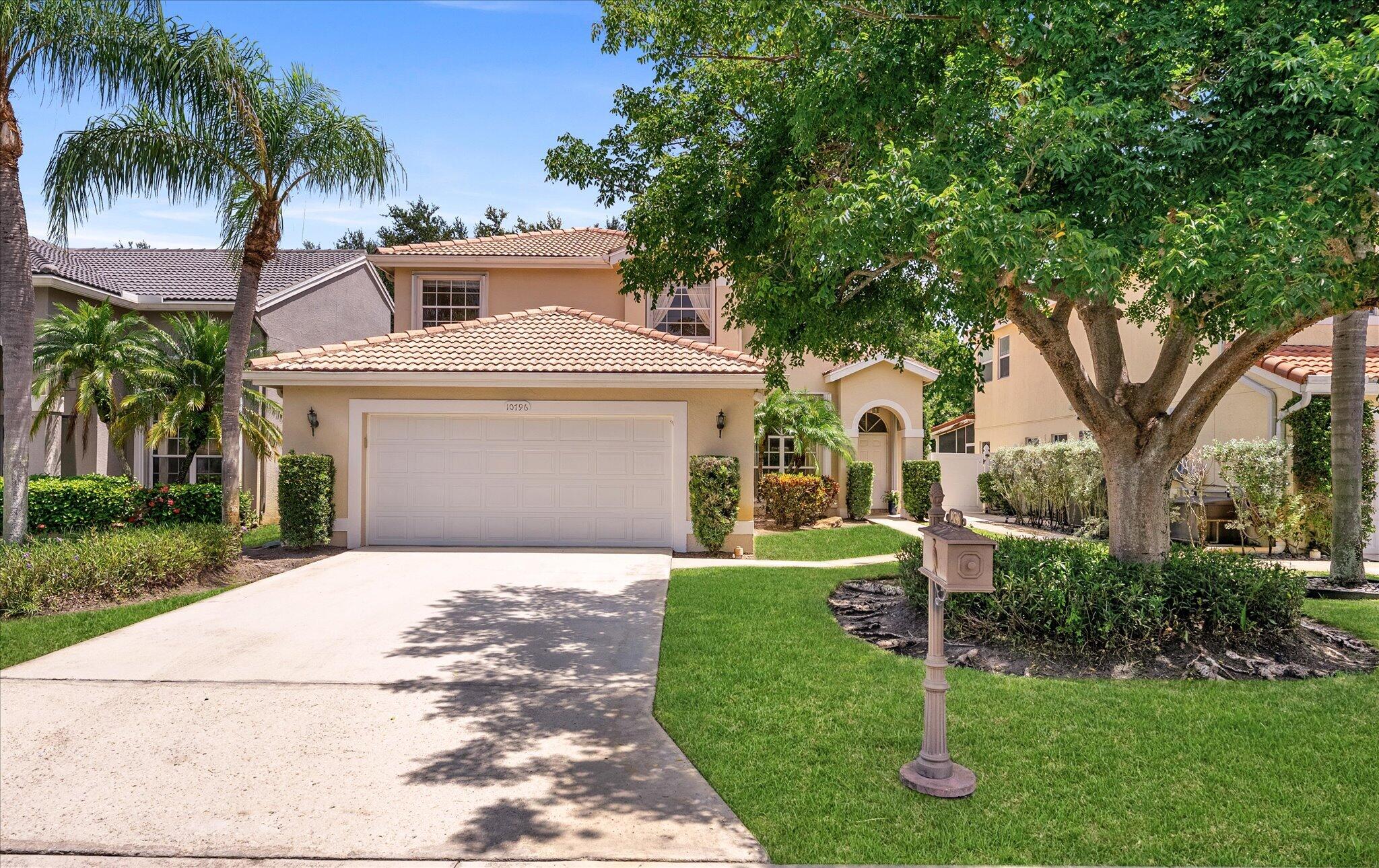 LAKES AT BOCA RATON PAR E - Residential