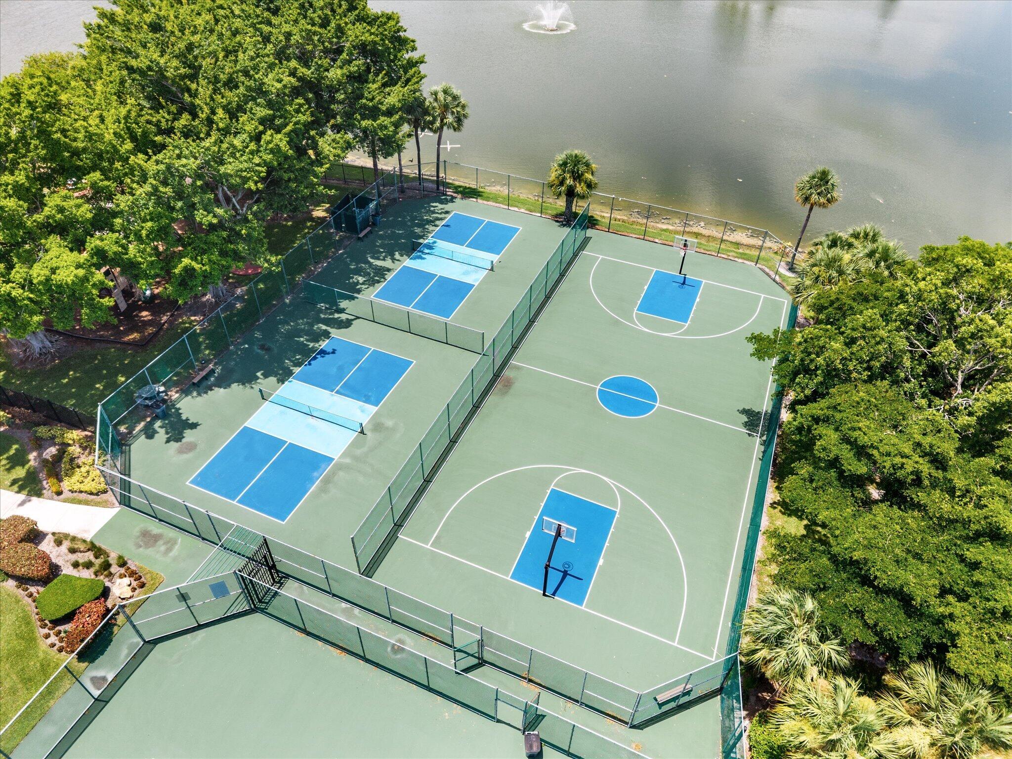 LAKES AT BOCA RATON PAR E - Residential