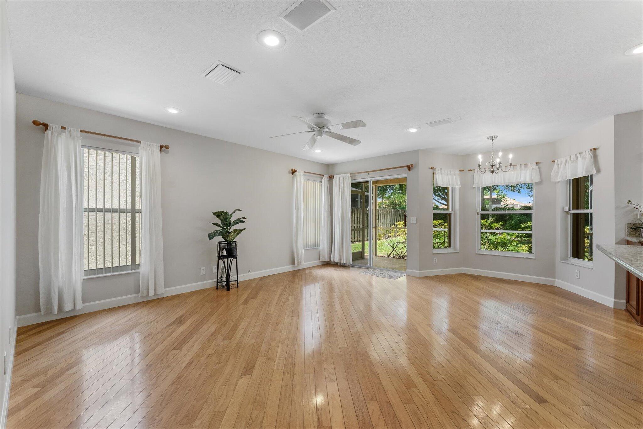 LAKES AT BOCA RATON PAR E - Residential