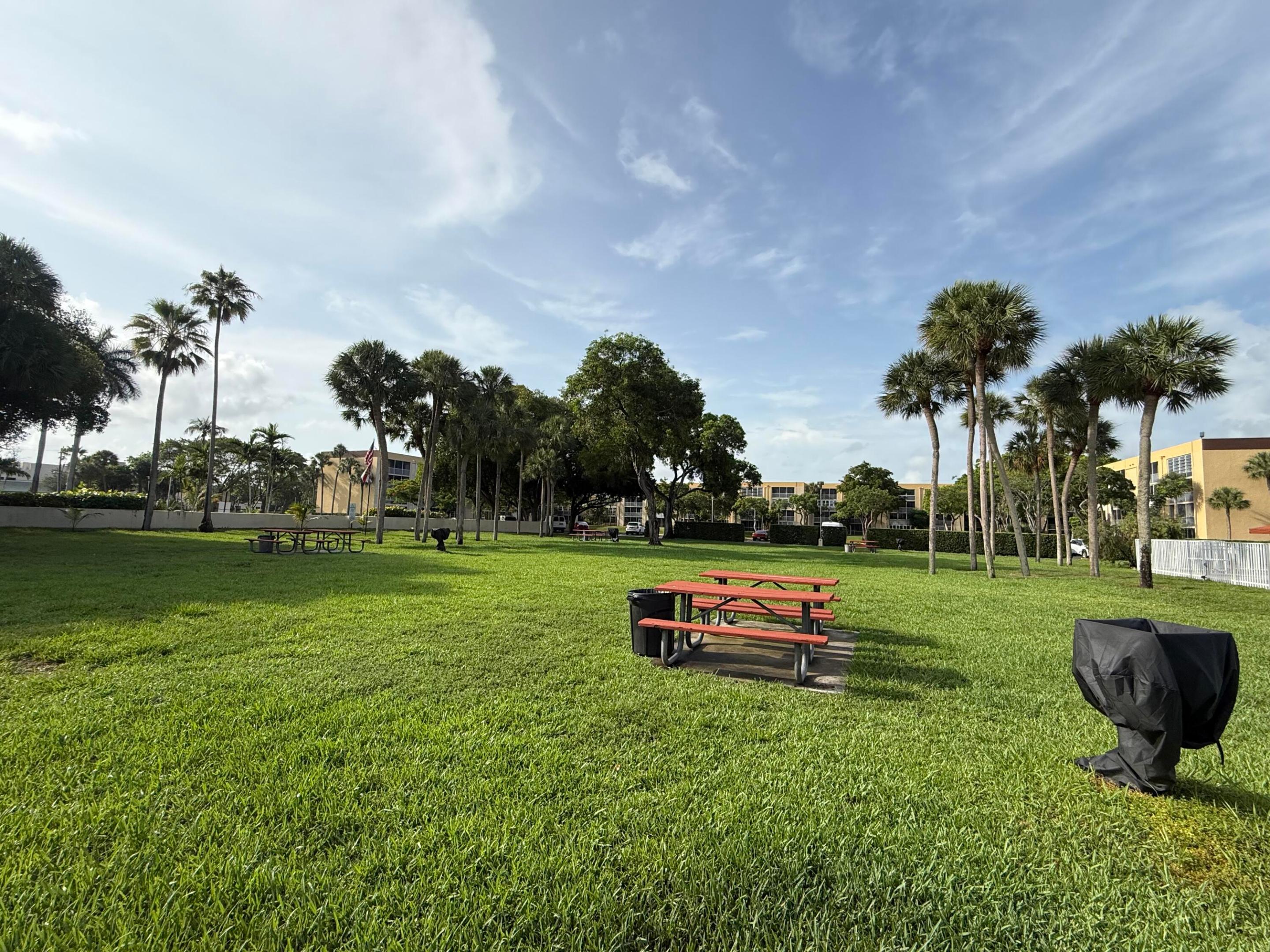 CYPRESS CHASE NORTH NO 3 CONDO - Residential