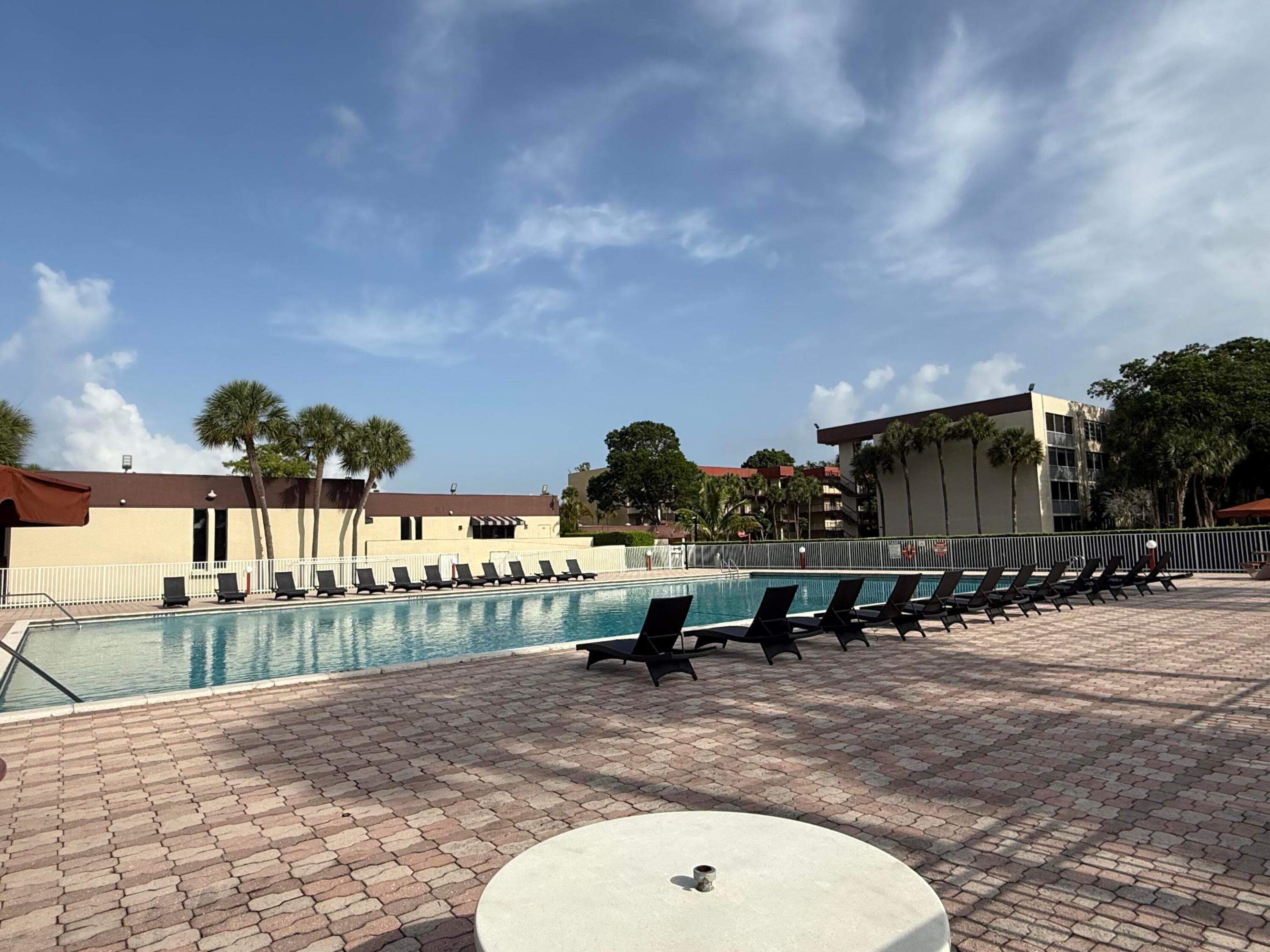 CYPRESS CHASE NORTH NO 3 CONDO - Residential