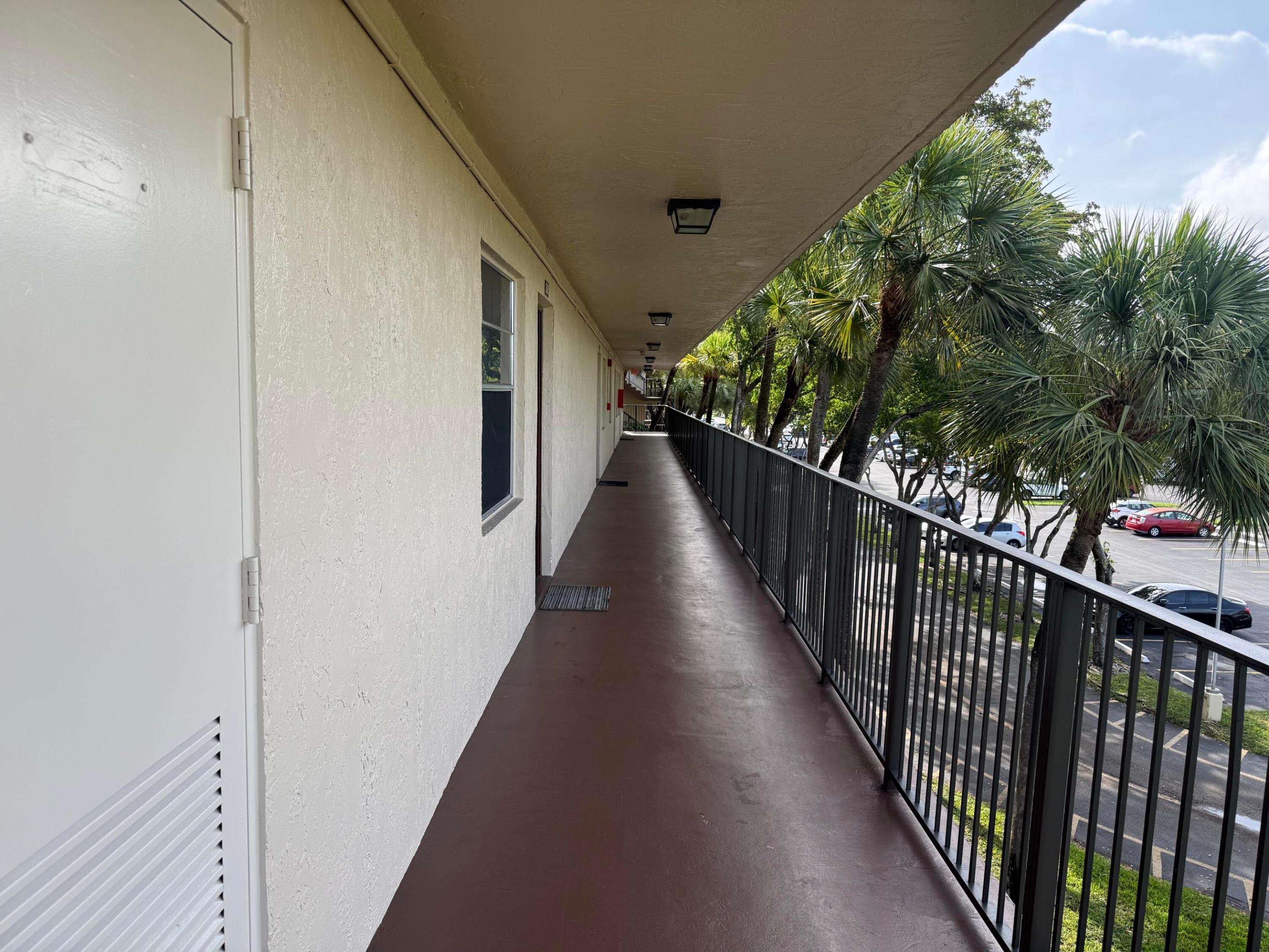CYPRESS CHASE NORTH NO 3 CONDO - Residential