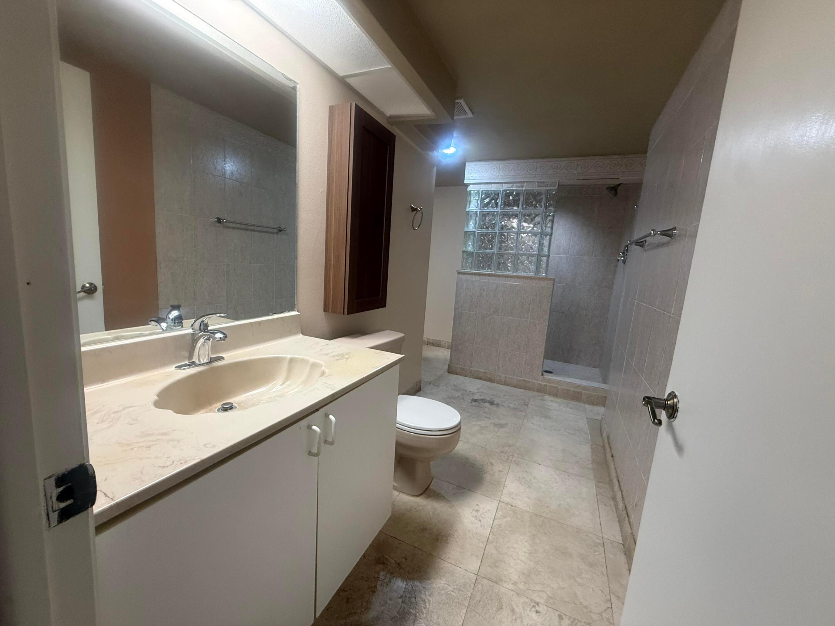 CYPRESS CHASE NORTH NO 3 CONDO - Residential