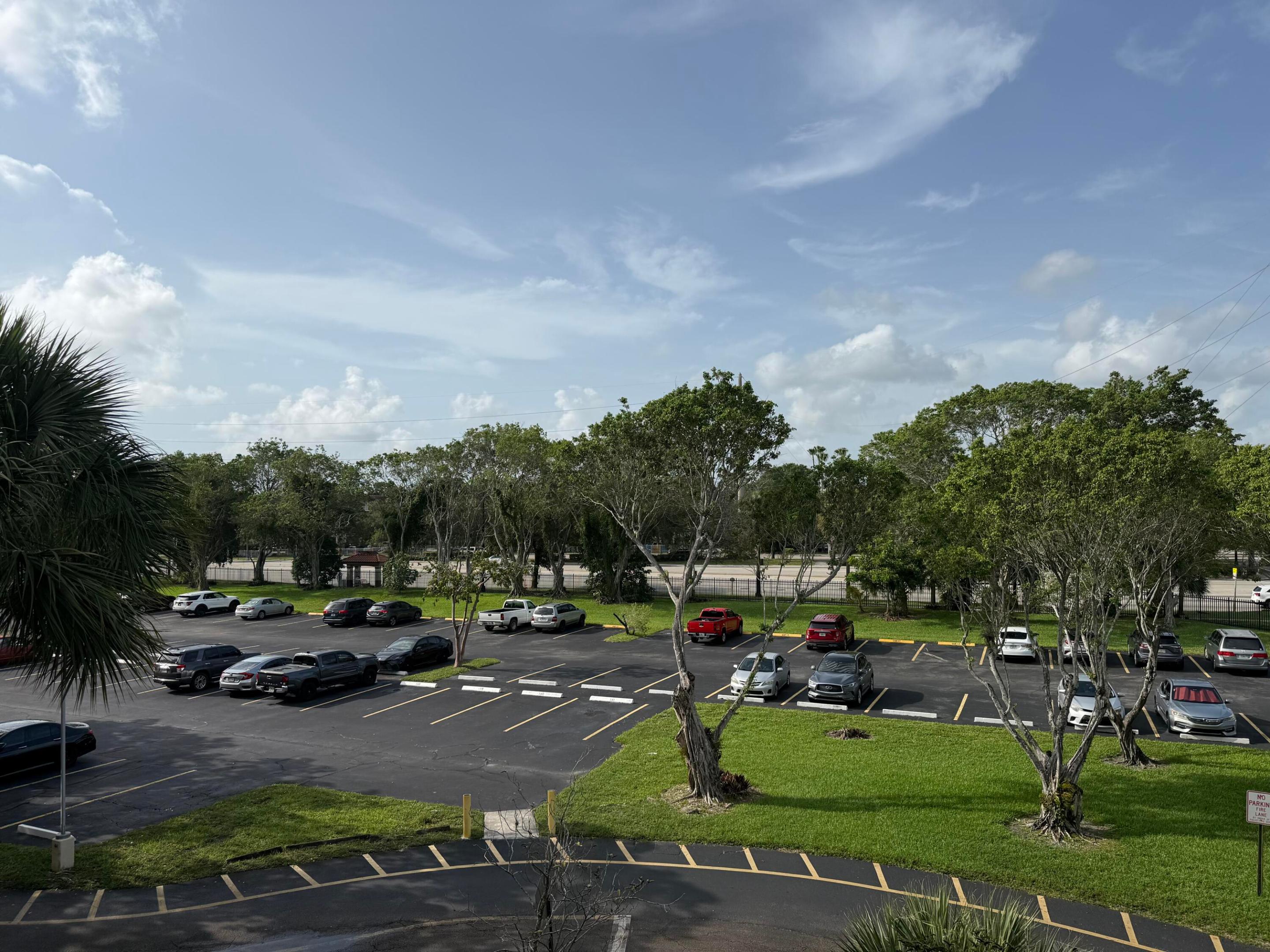 CYPRESS CHASE NORTH NO 3 CONDO - Residential