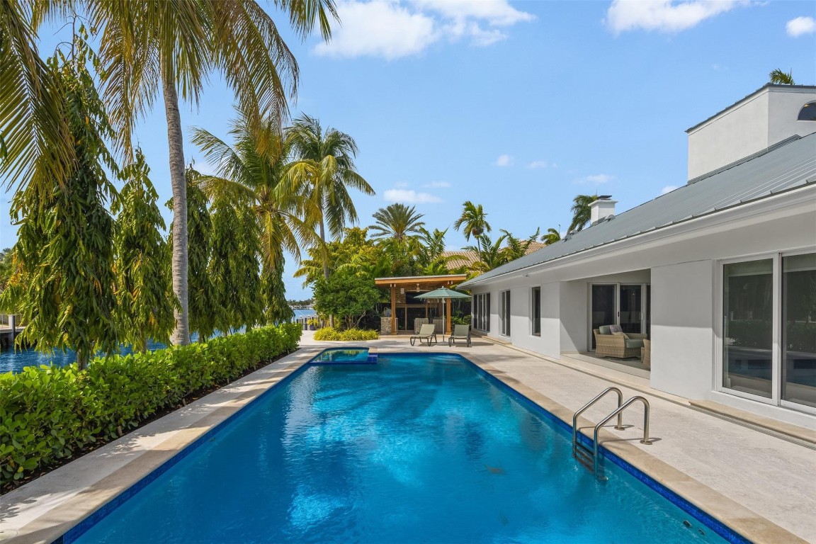 SUNRISE KEY - Residential