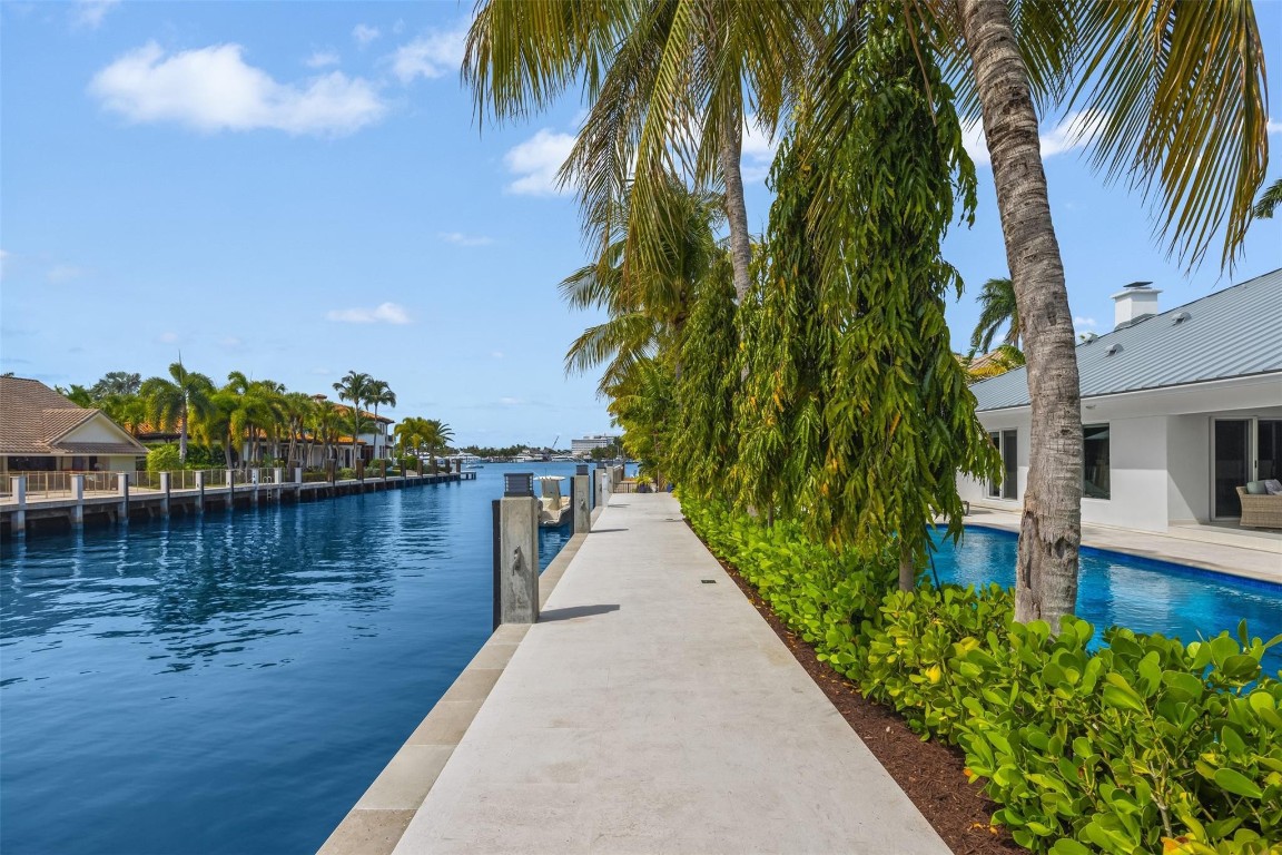 SUNRISE KEY - Residential