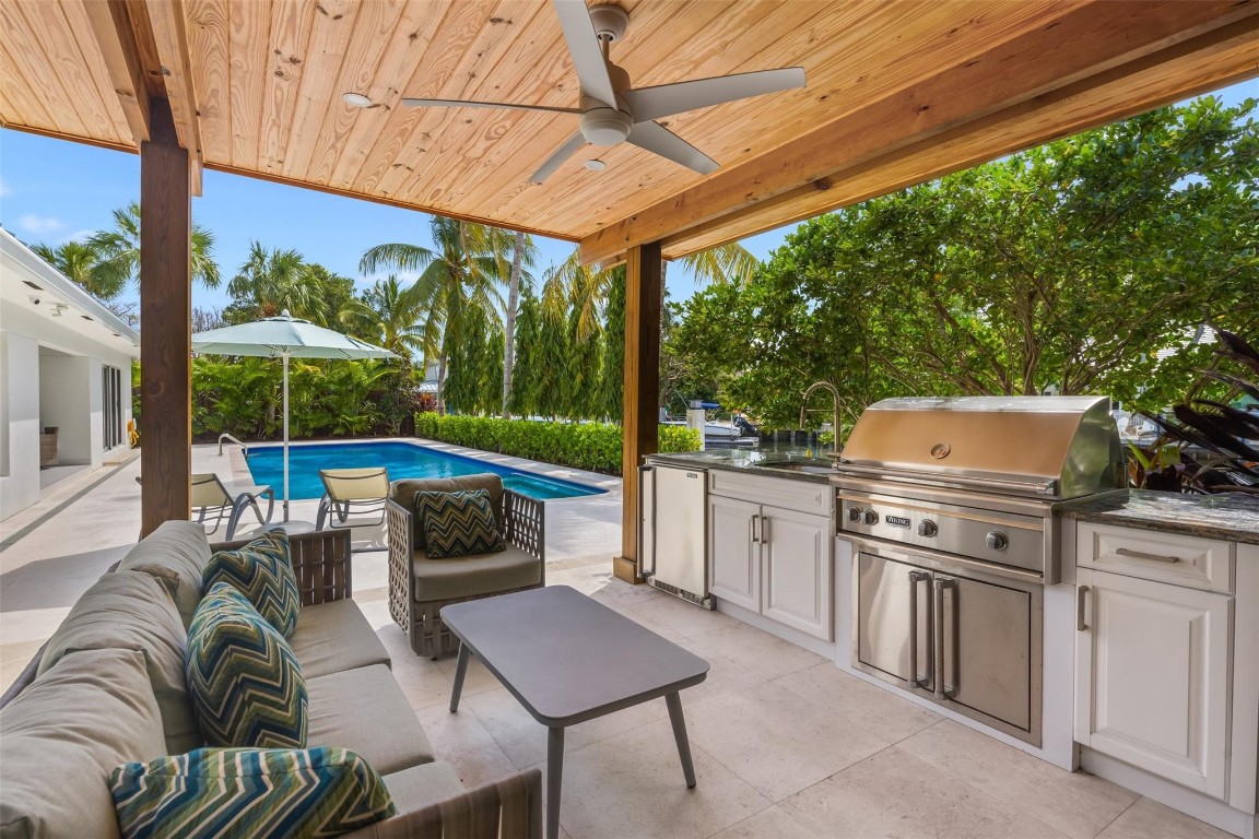 SUNRISE KEY - Residential