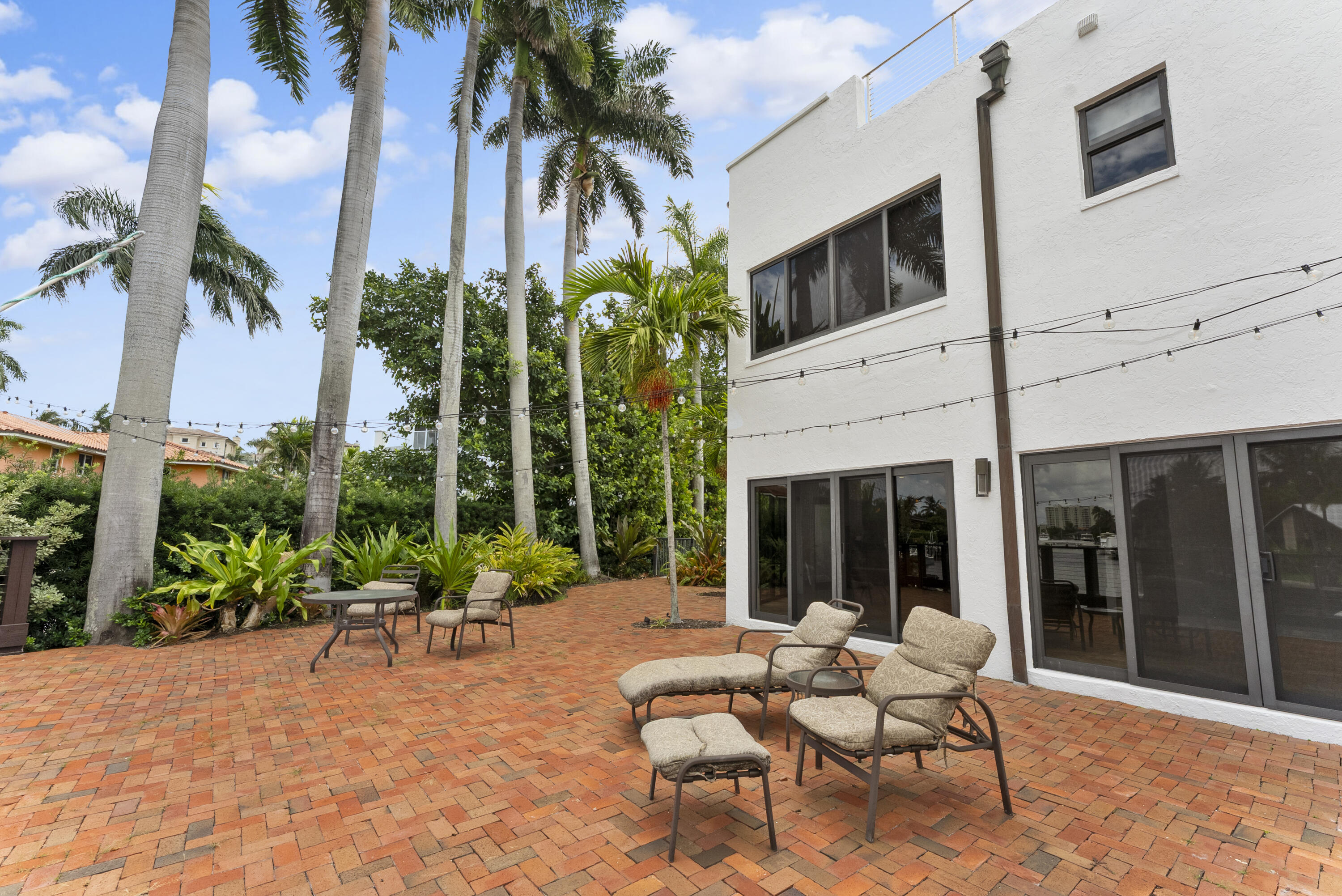 Bel Lido - Residential Income