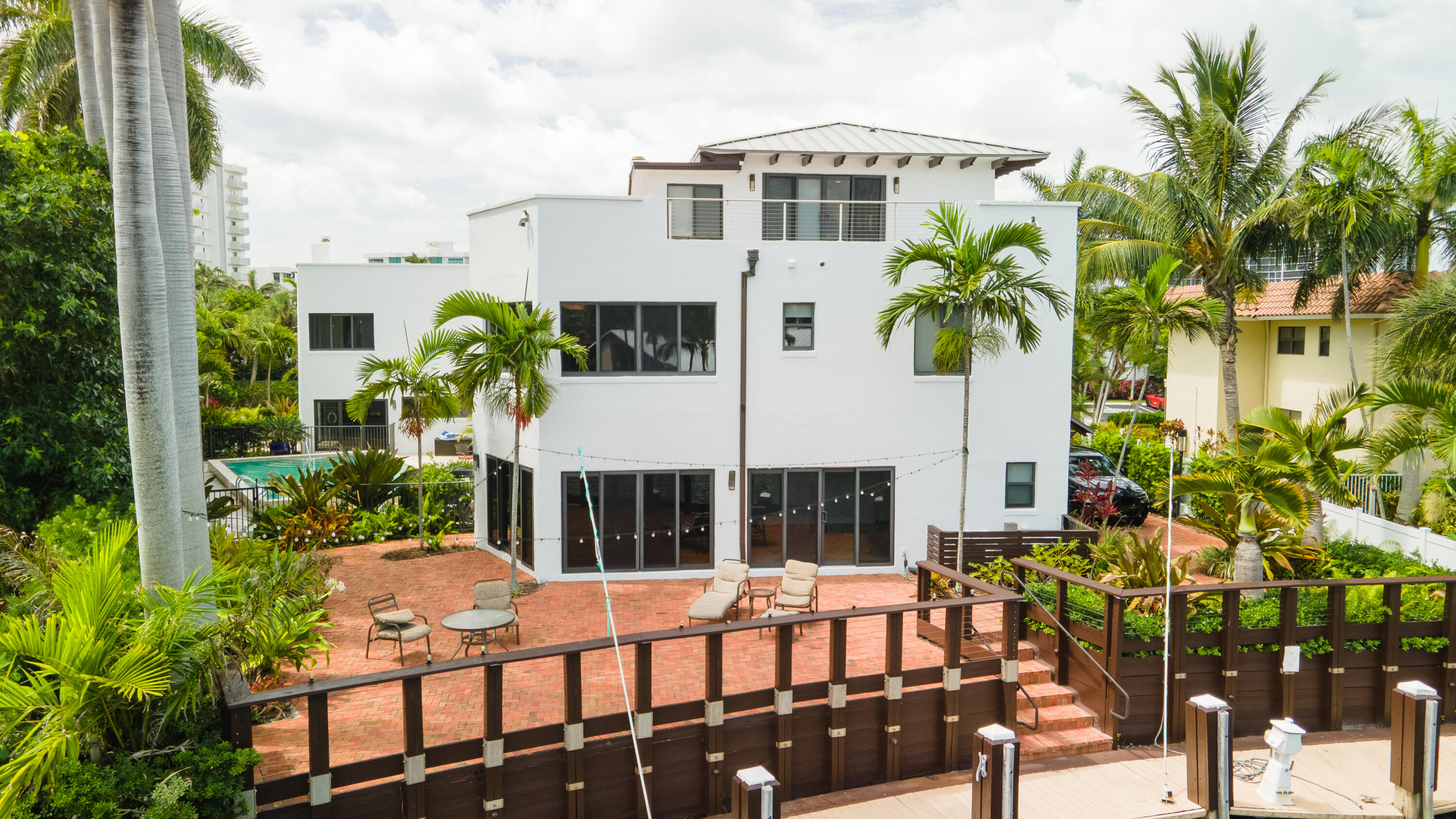 Bel Lido - Residential Income