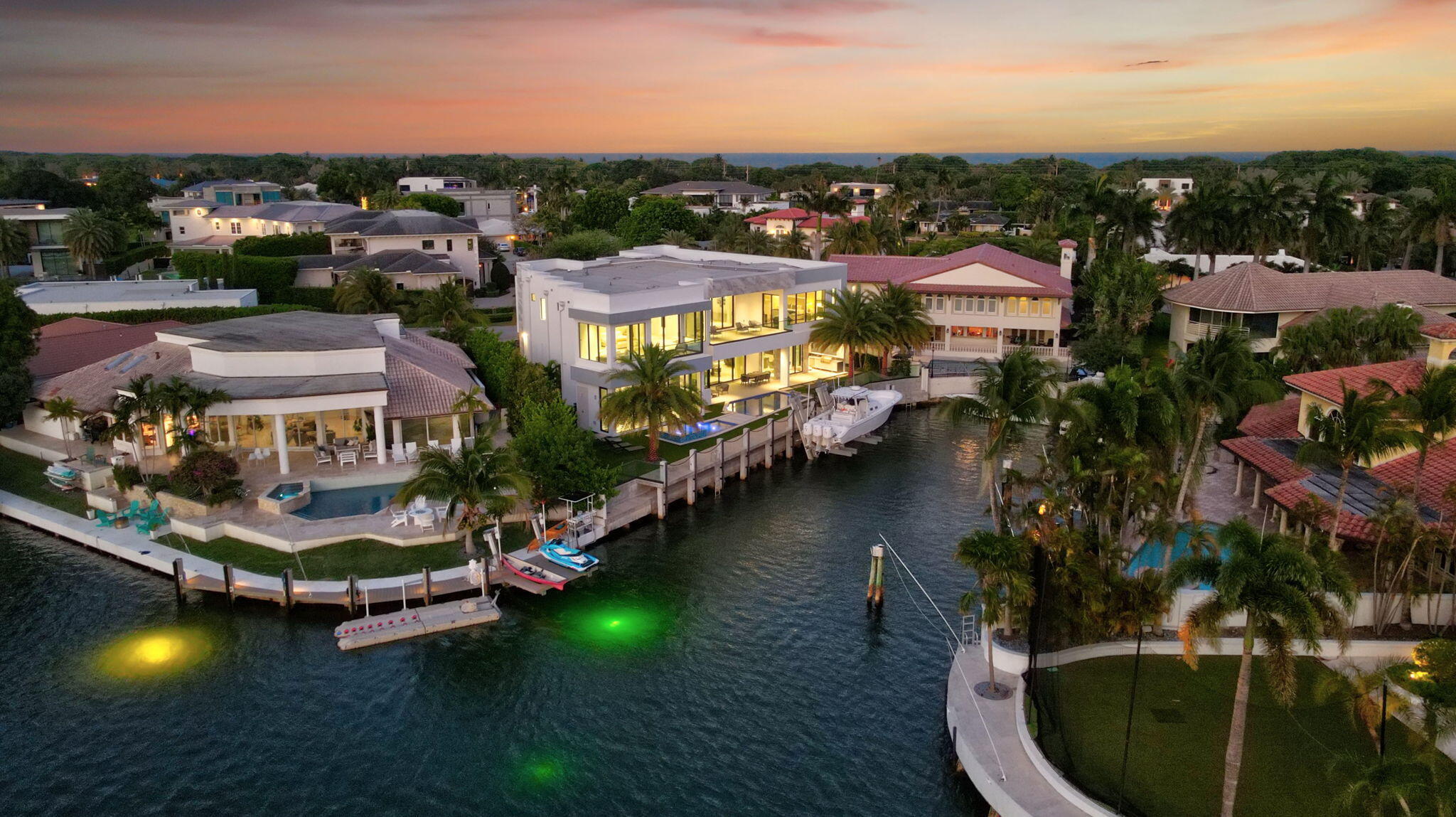 SUN AND SURF CLUB COMMUNITY - Residential