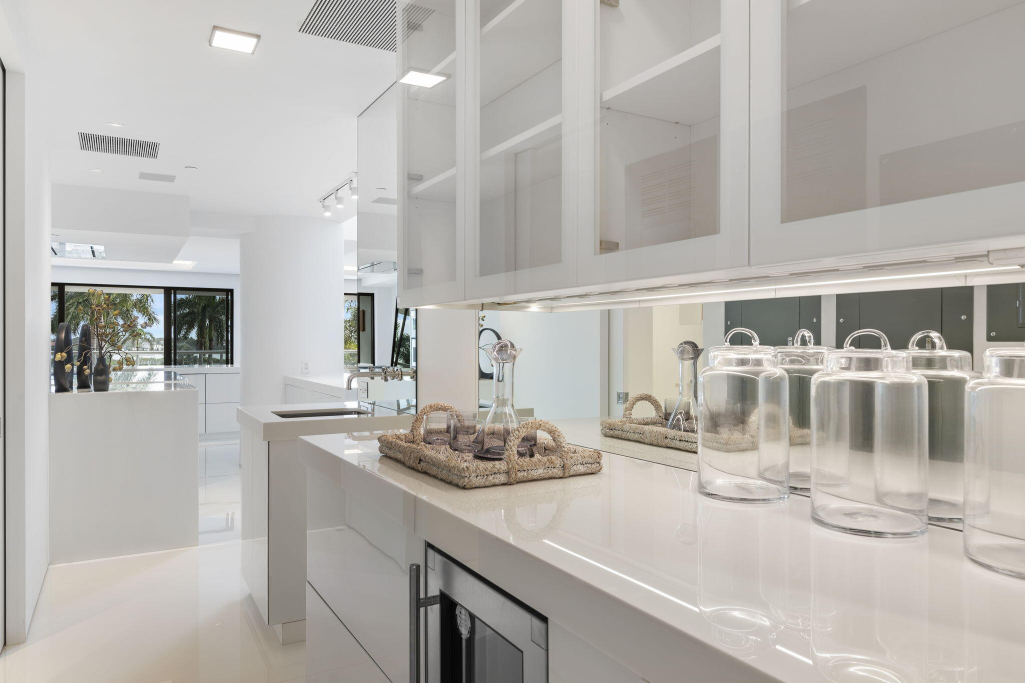 PLAZA OF THE PALM BEACHES CONDO - Residential