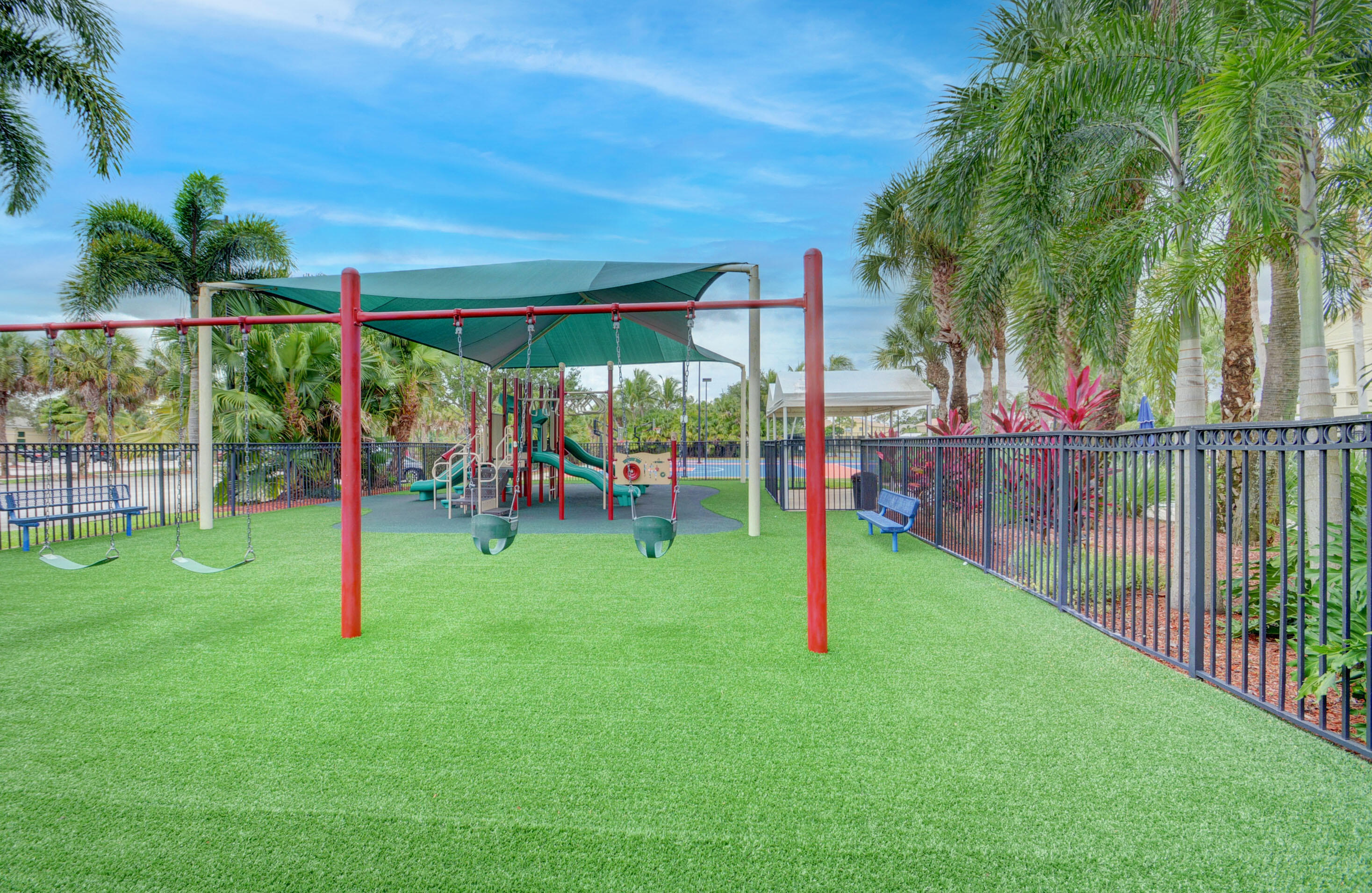 MADISON GREEN 1 PARS F, G AND I - Residential Lease