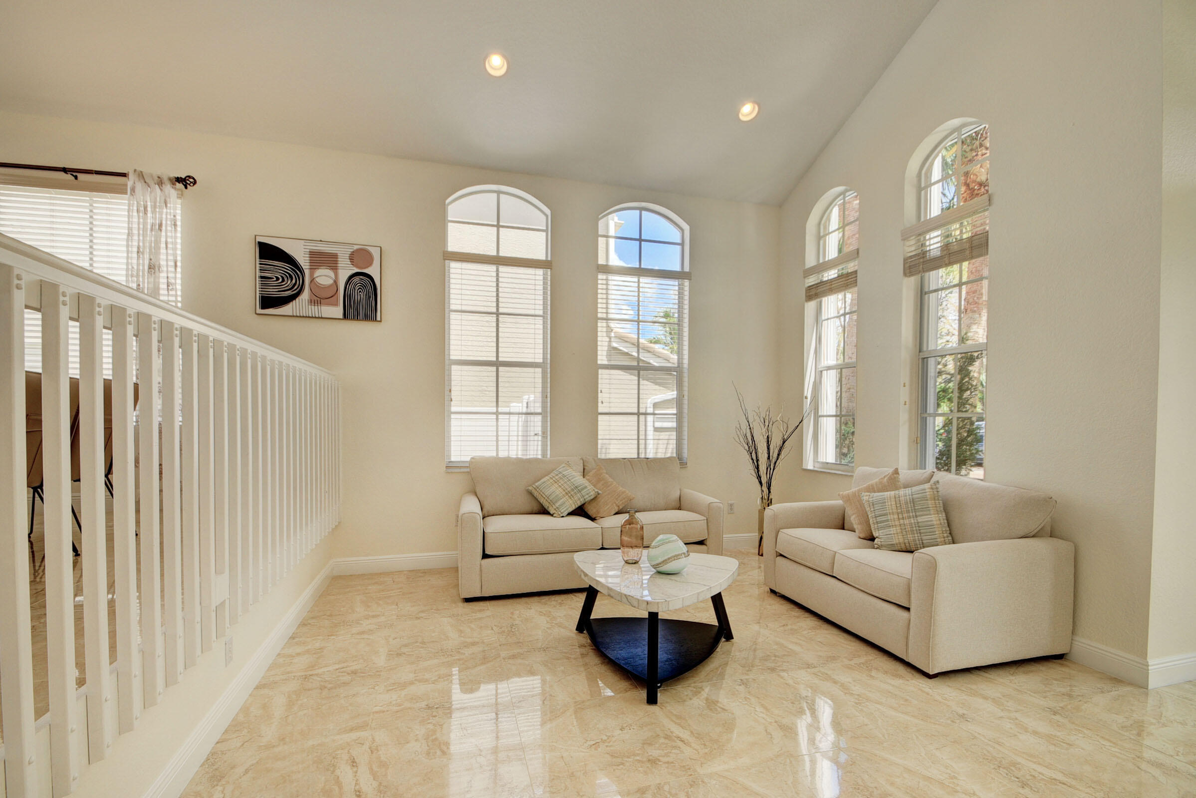 MADISON GREEN 1 PARS F, G AND I - Residential Lease