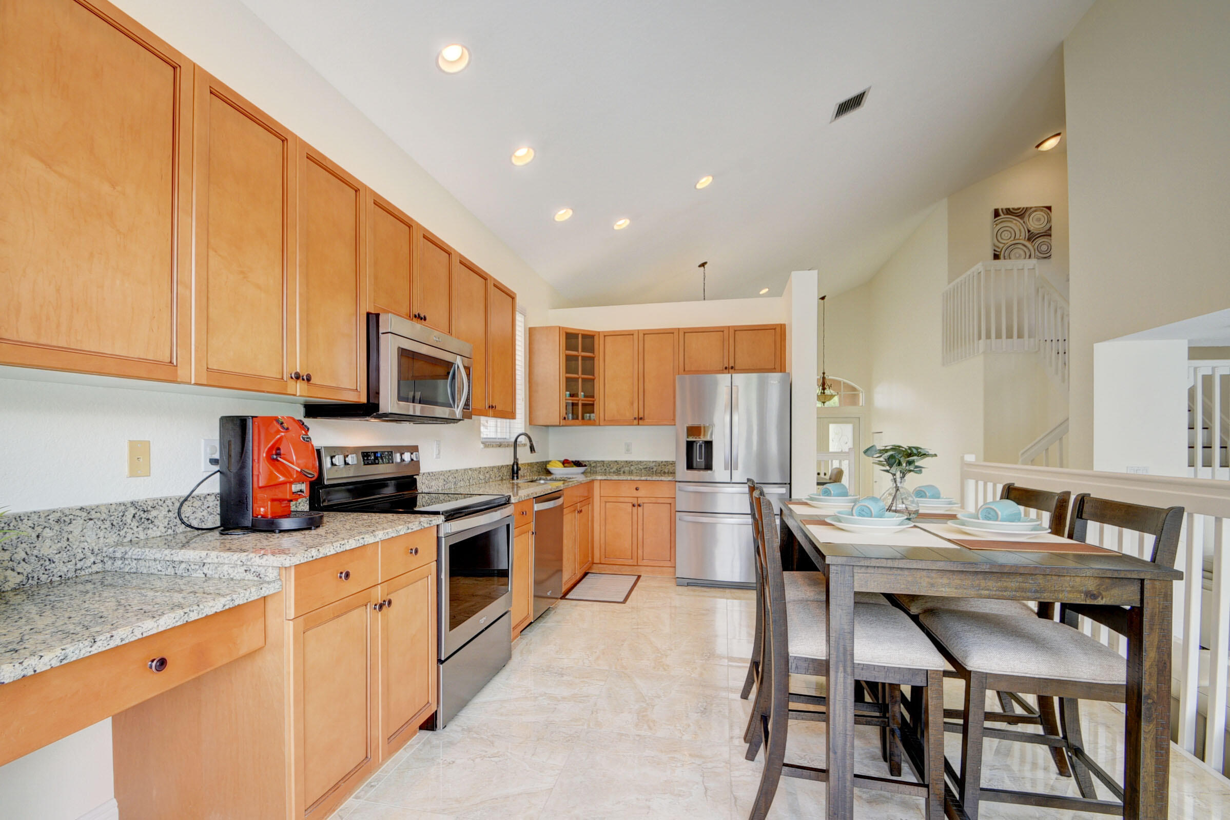 MADISON GREEN 1 PARS F, G AND I - Residential Lease