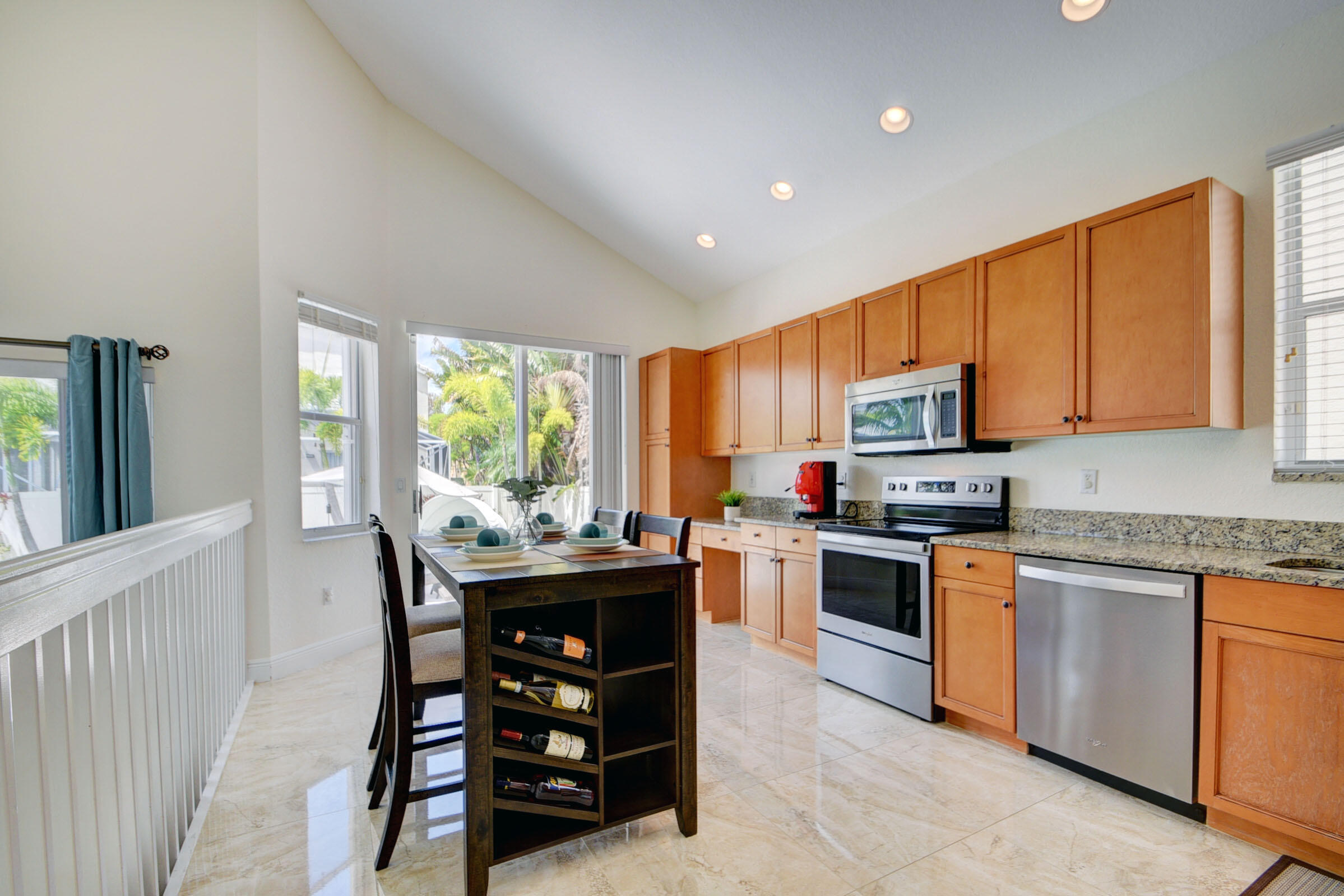 MADISON GREEN 1 PARS F, G AND I - Residential Lease