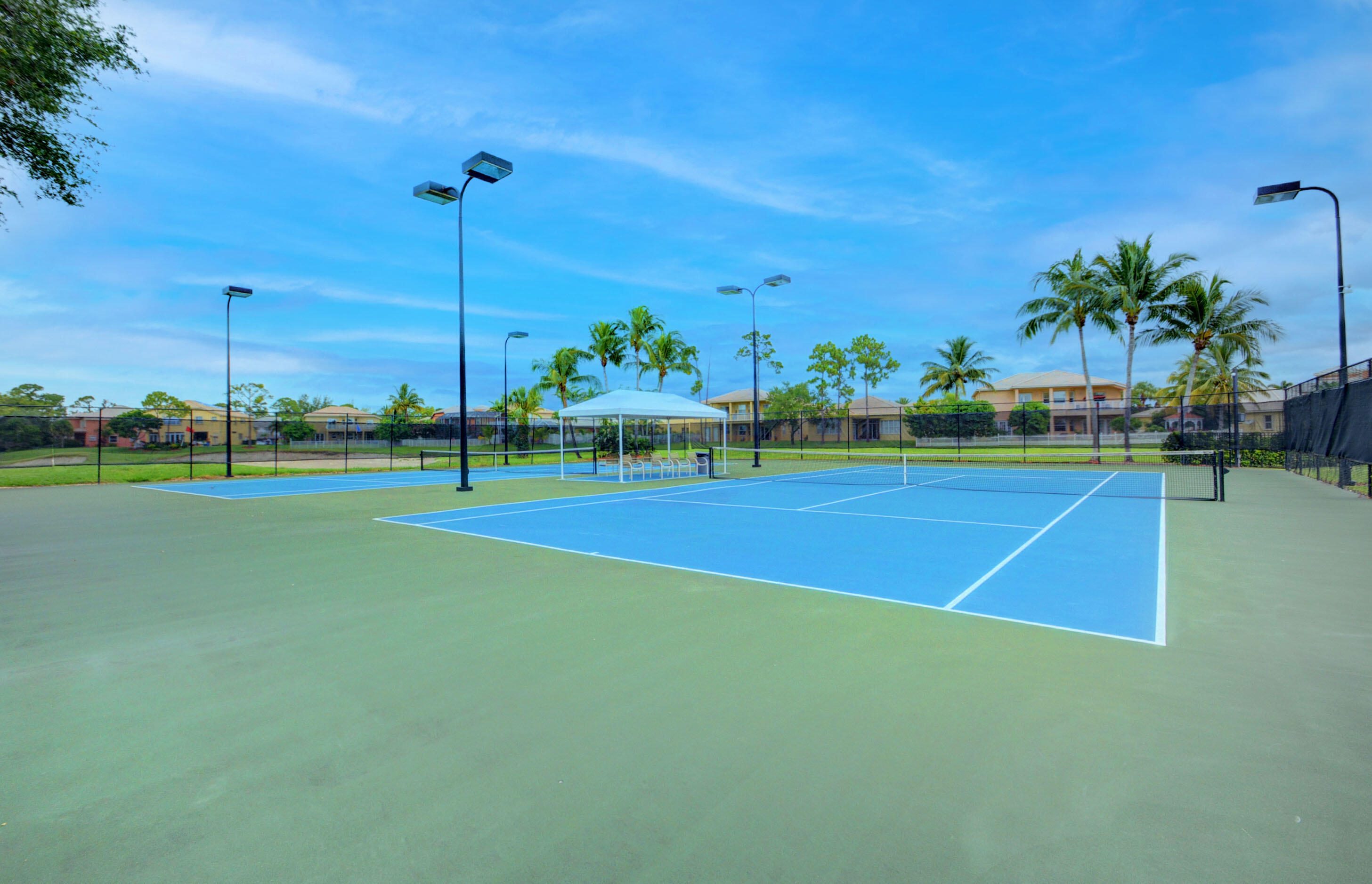 MADISON GREEN 1 PARS F, G AND I - Residential Lease