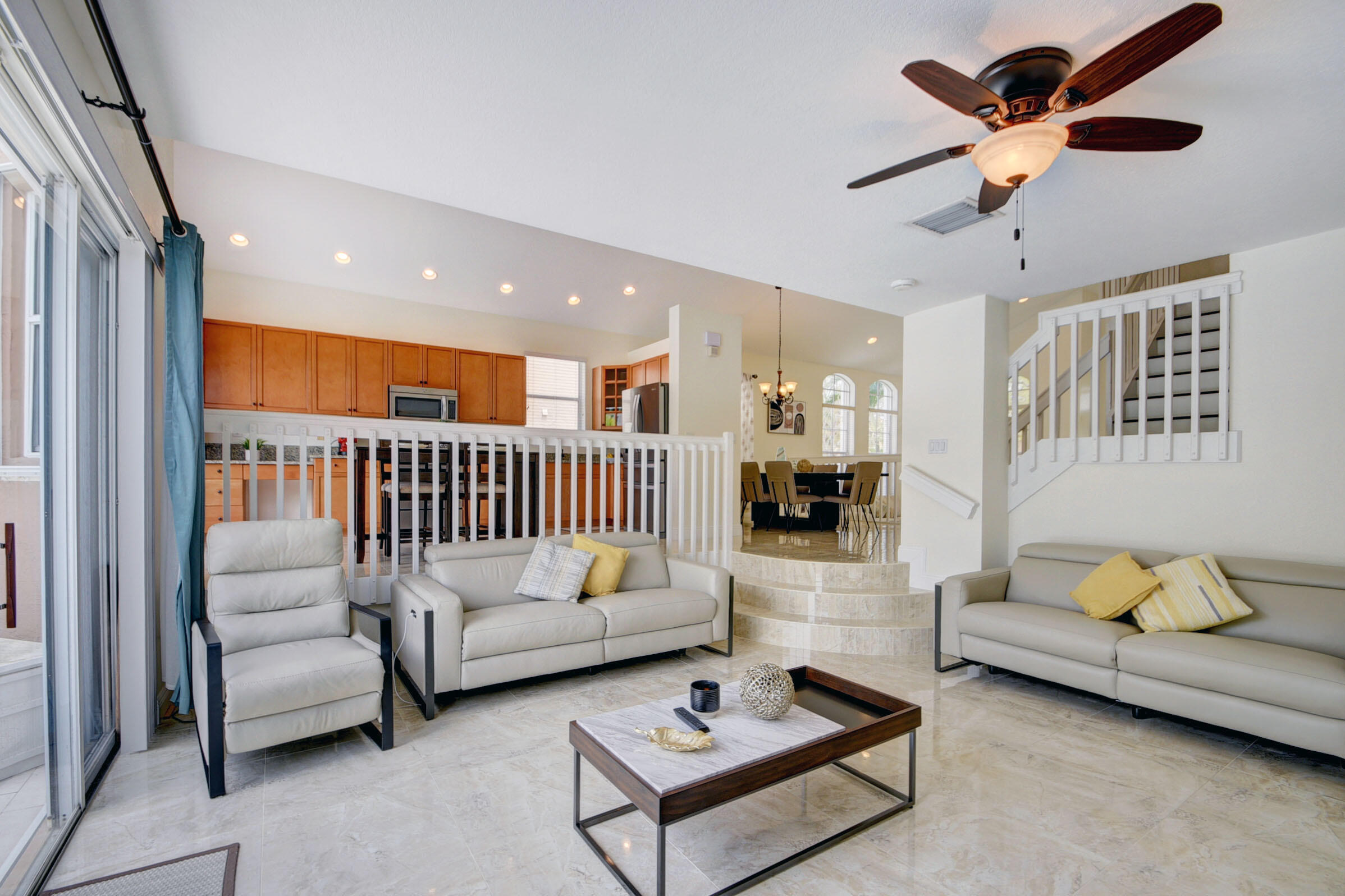 MADISON GREEN 1 PARS F, G AND I - Residential Lease