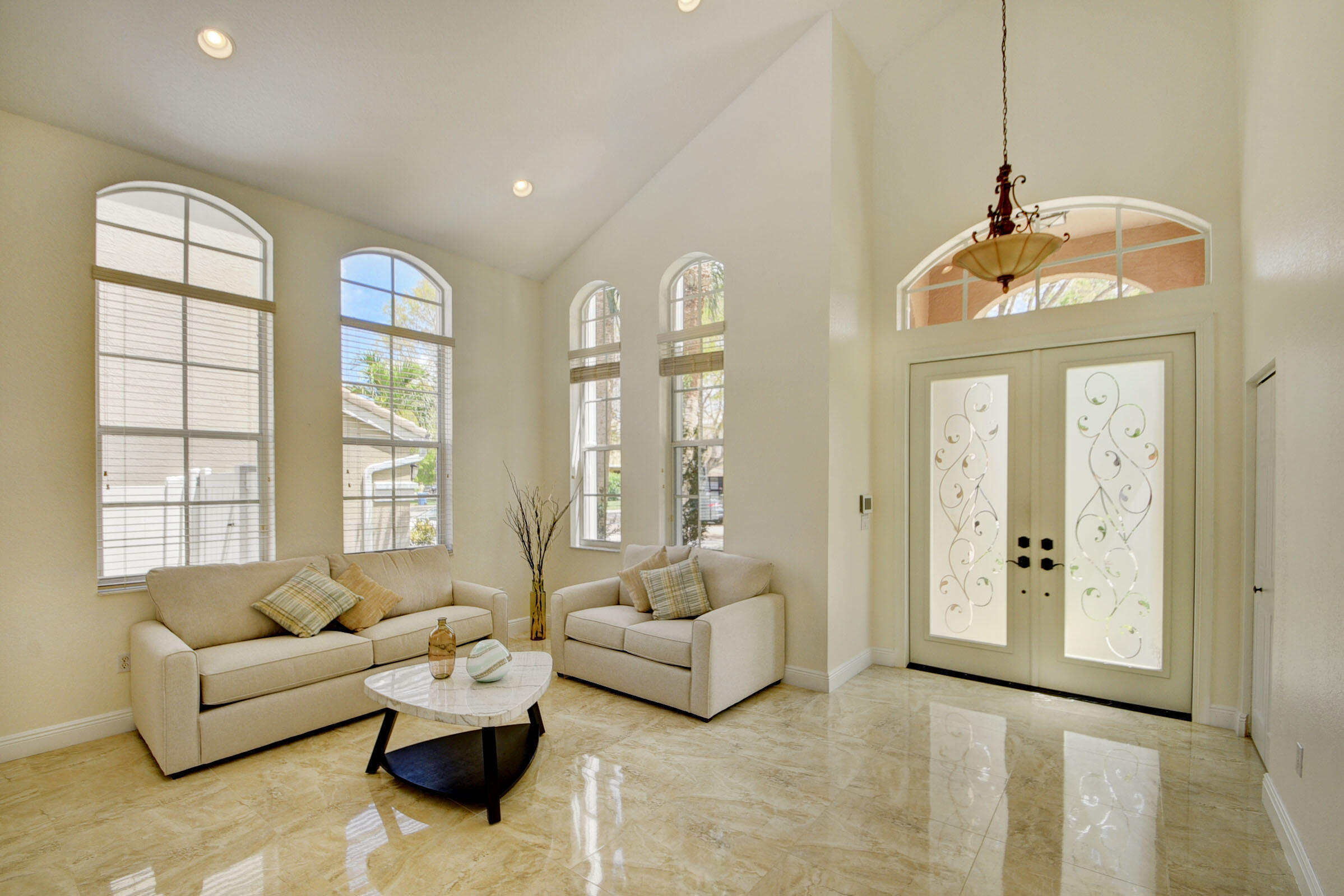 MADISON GREEN 1 PARS F, G AND I - Residential Lease