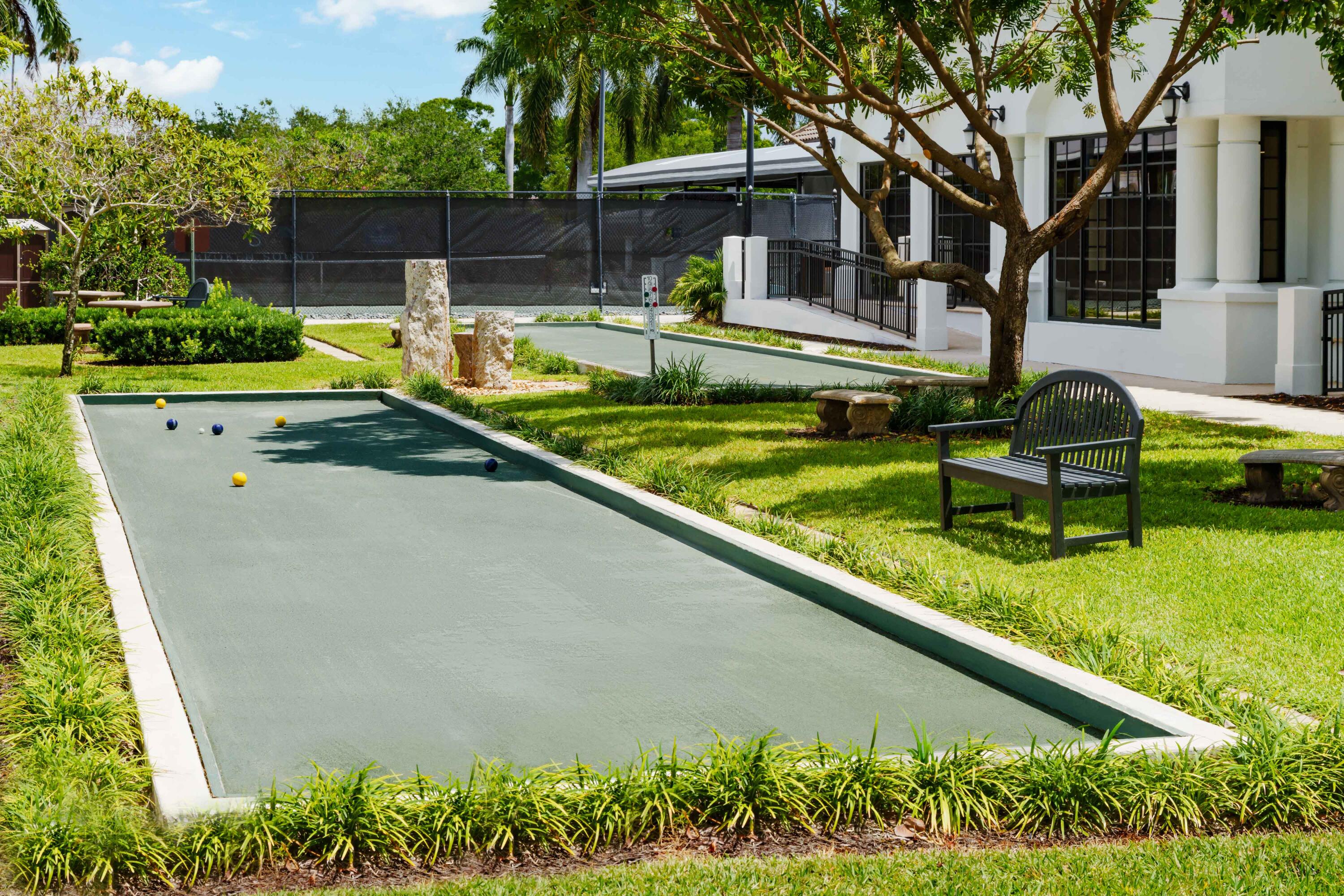 BANYANS - Residential