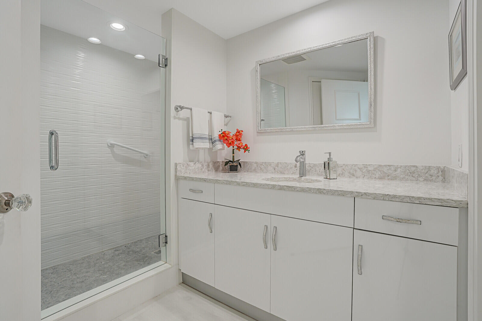LANDMARK AT THE GARDENS CONDO - Residential