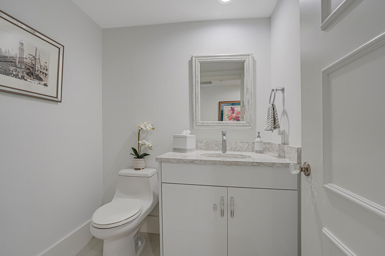 LANDMARK AT THE GARDENS CONDO - Residential