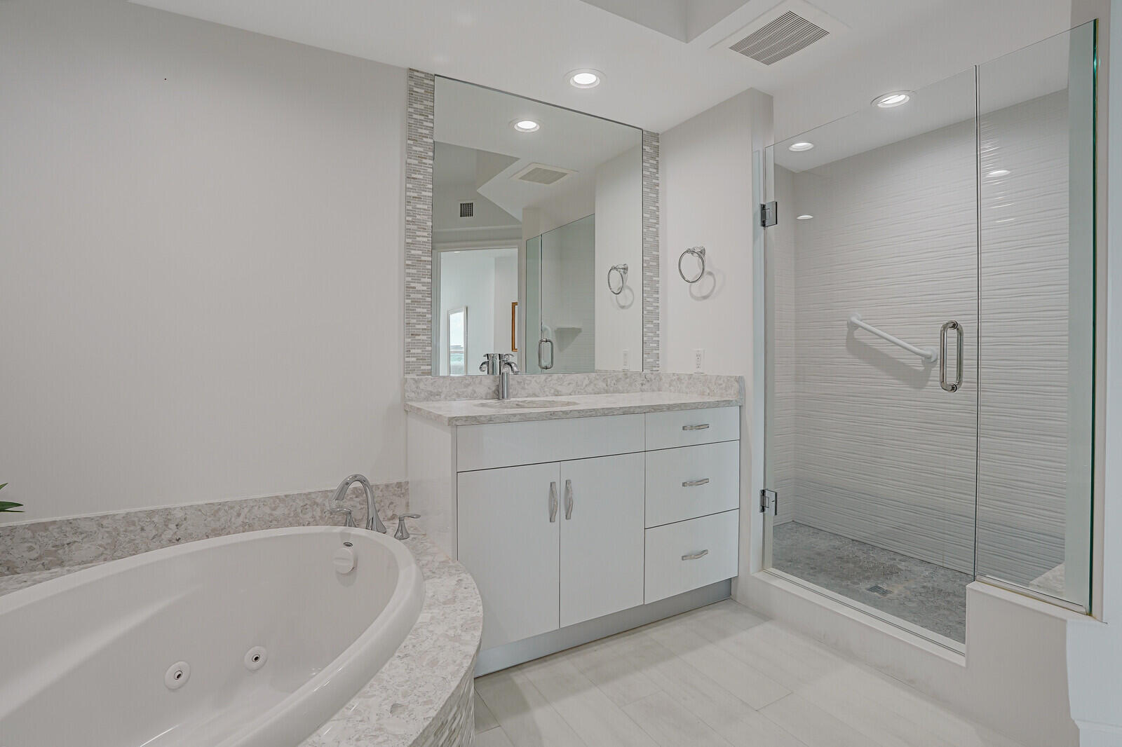 LANDMARK AT THE GARDENS CONDO - Residential