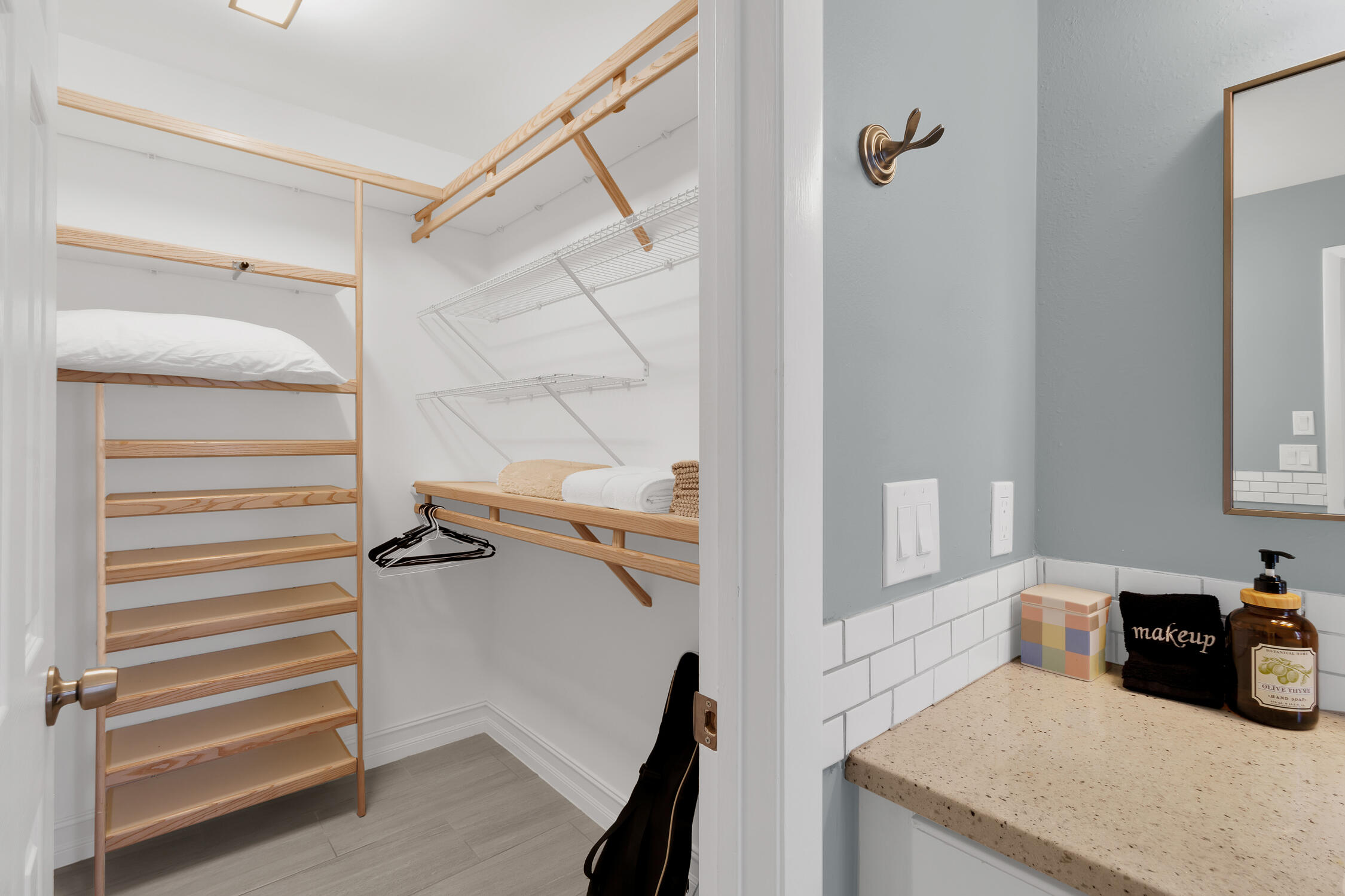SEBASTIAN HIGHLANDS UNIT 4 - Residential