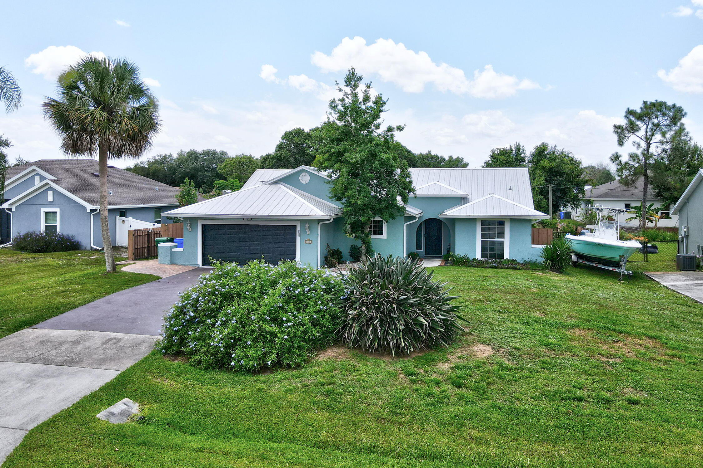 SEBASTIAN HIGHLANDS UNIT 4 - Residential