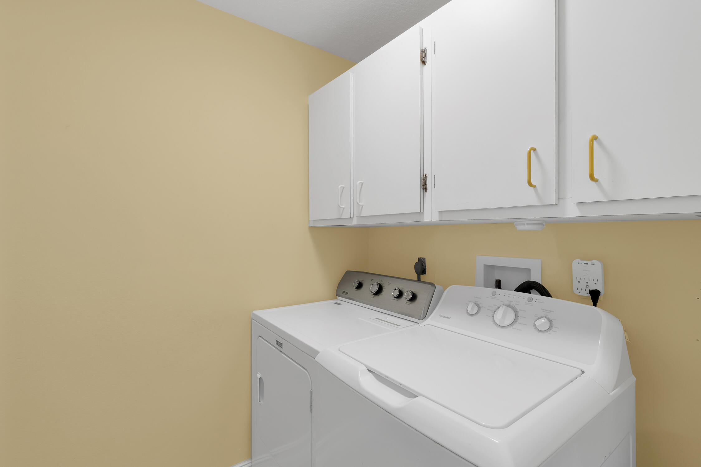 SEBASTIAN HIGHLANDS UNIT 4 - Residential