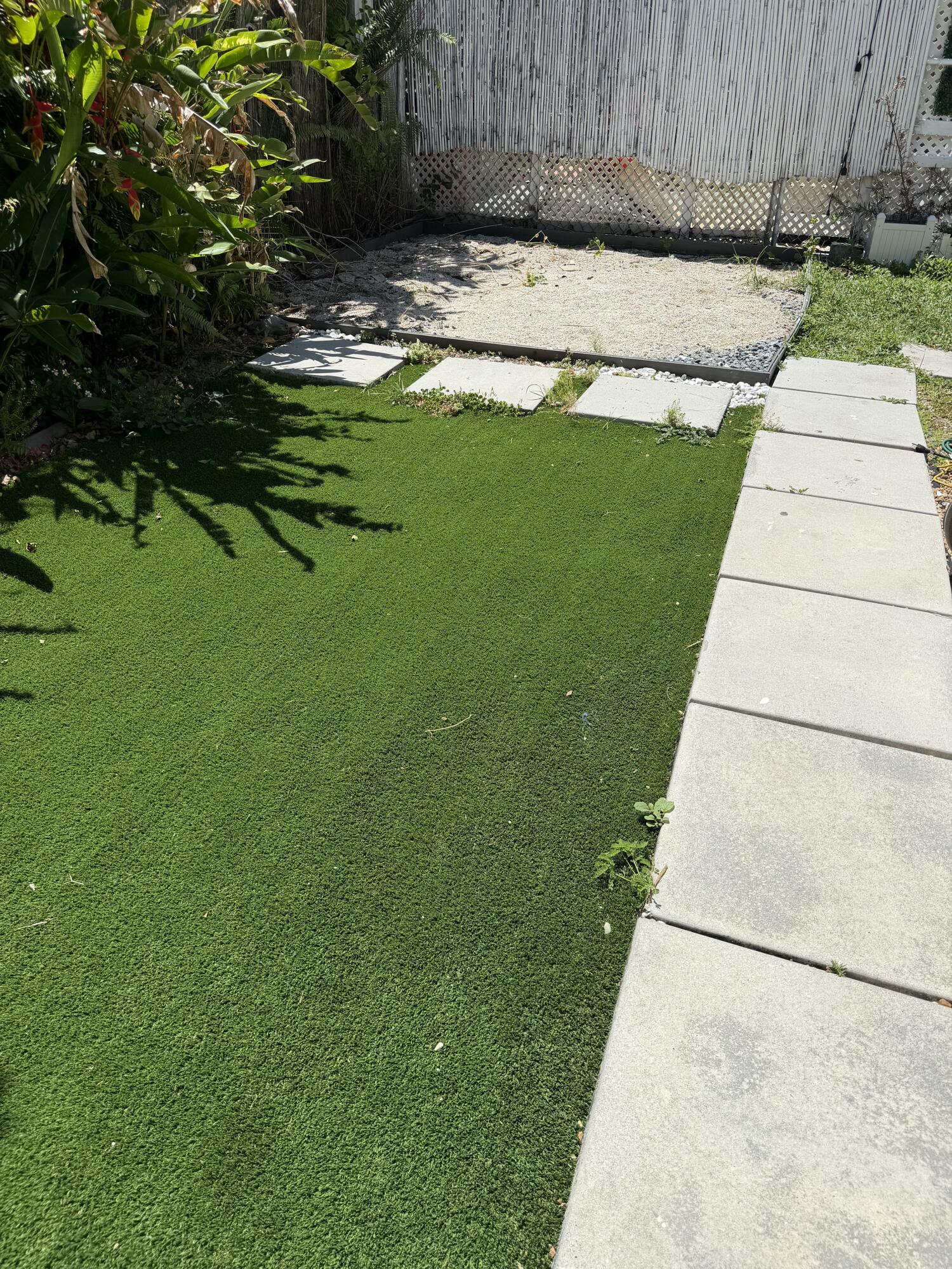 FRANK ADD TO HOLLYWOOD - Residential Lease