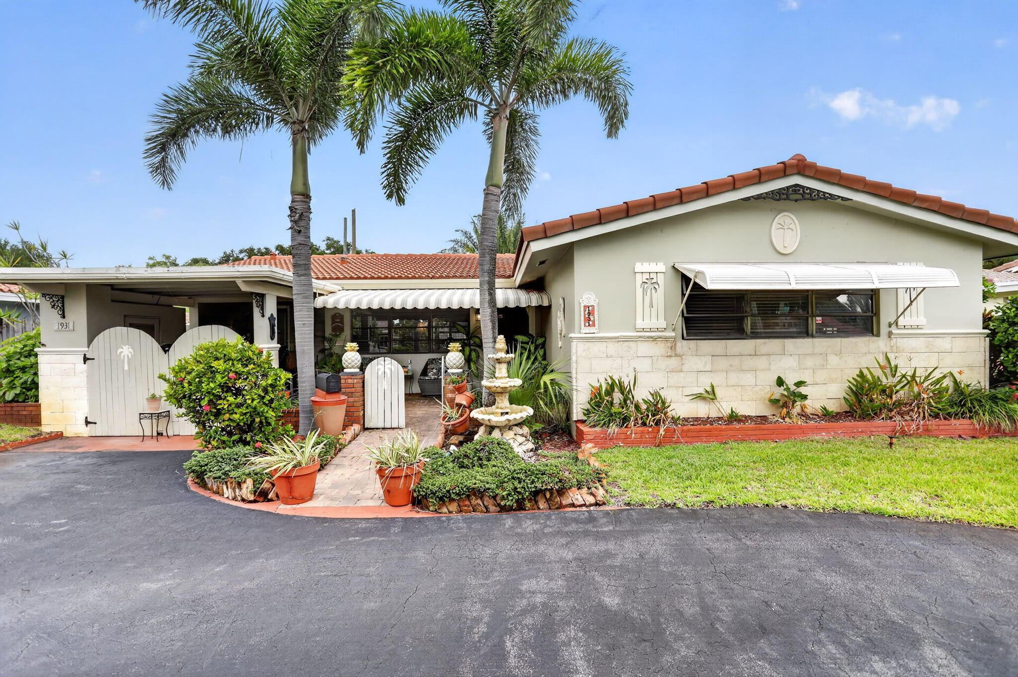 HILLSBORO ESTATES - Residential