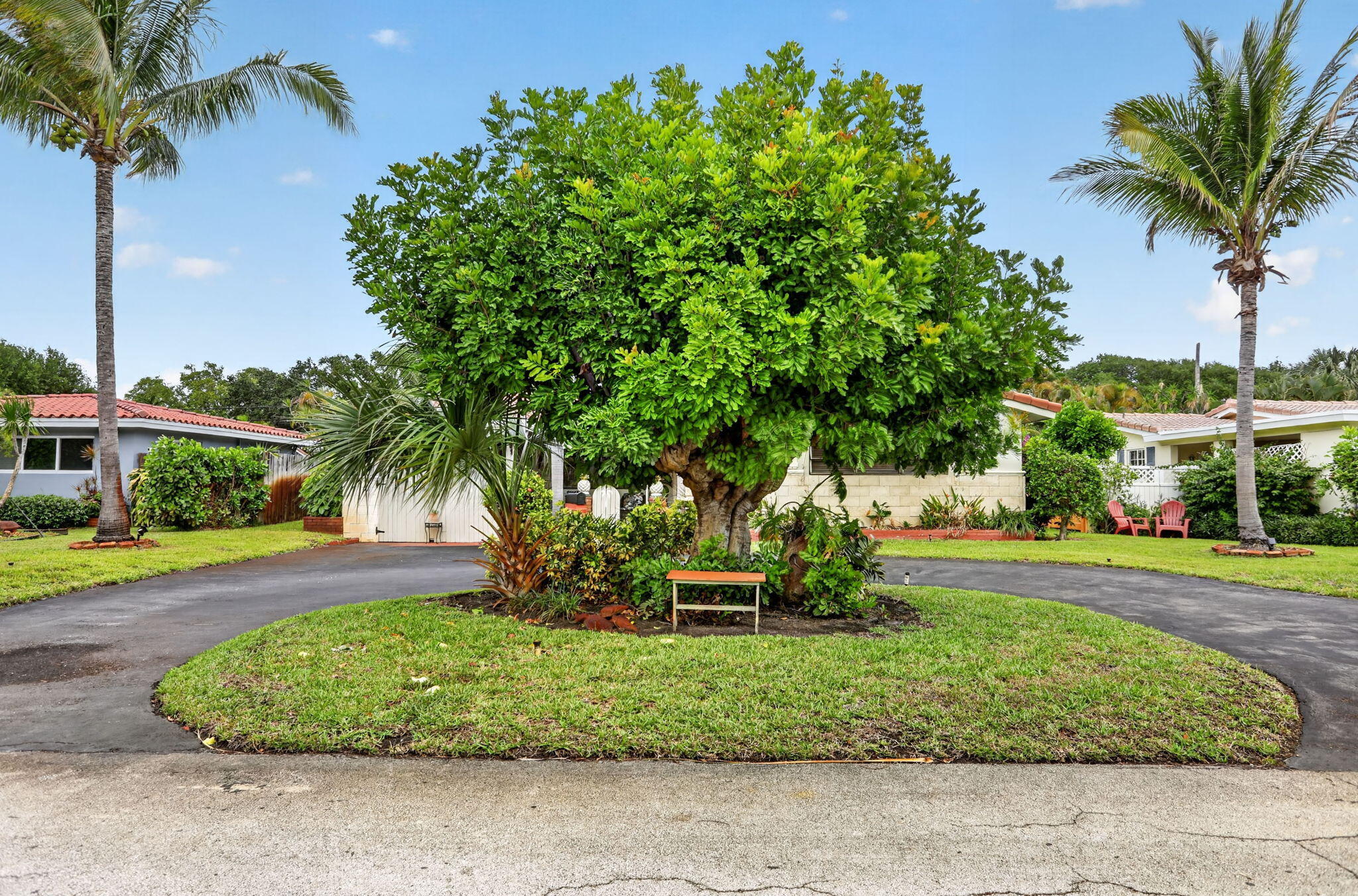 HILLSBORO ESTATES - Residential