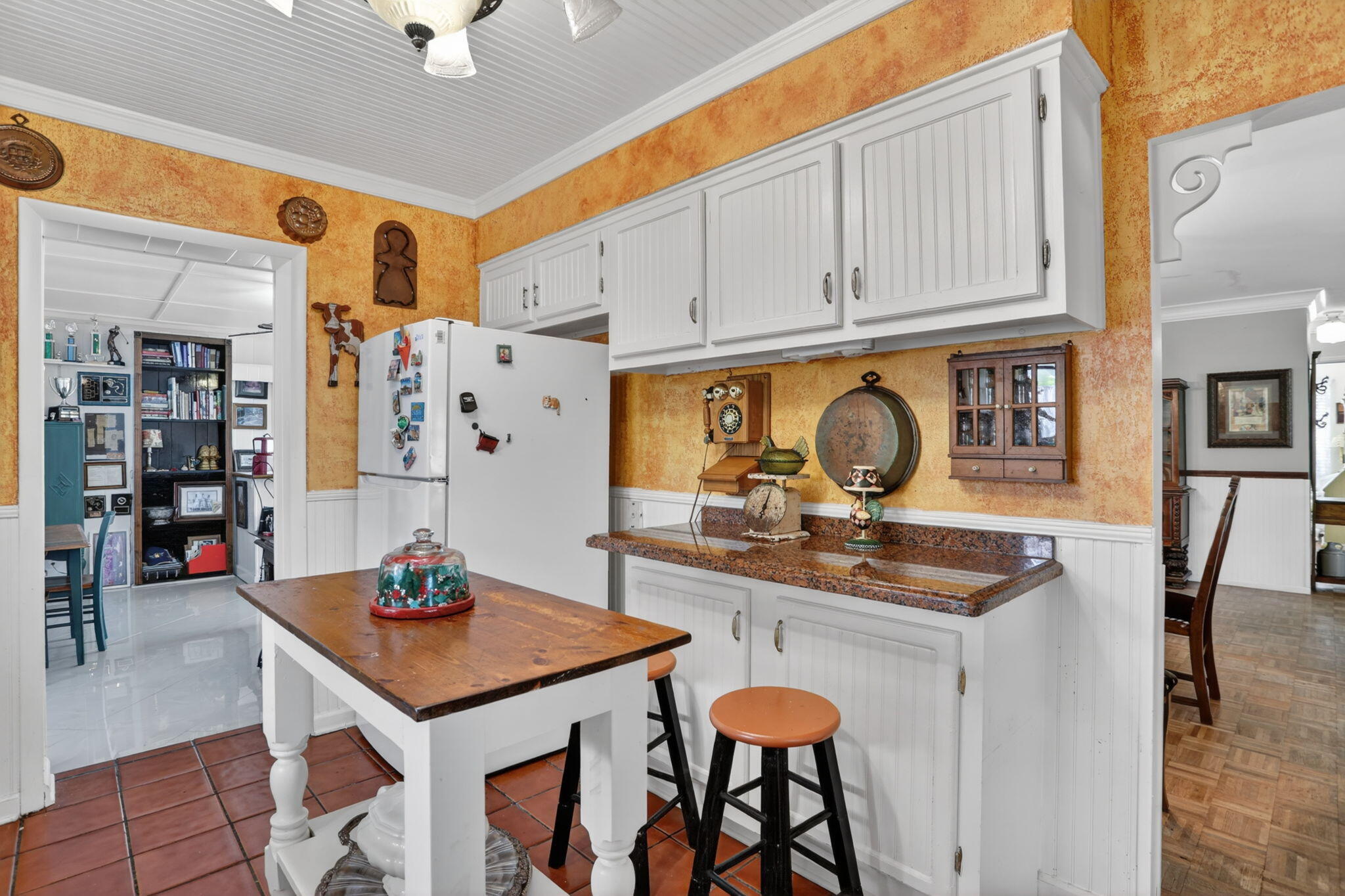 HILLSBORO ESTATES - Residential