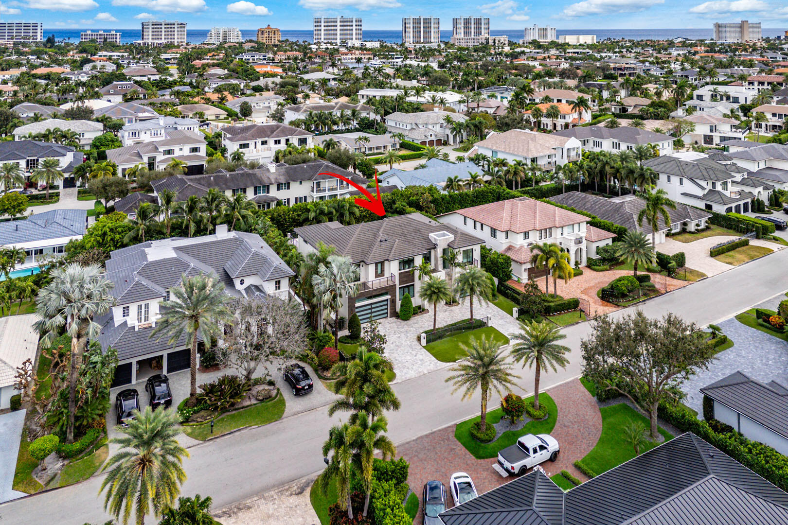 ROYAL PALM YACHT & COUNTRY CLUB - Residential